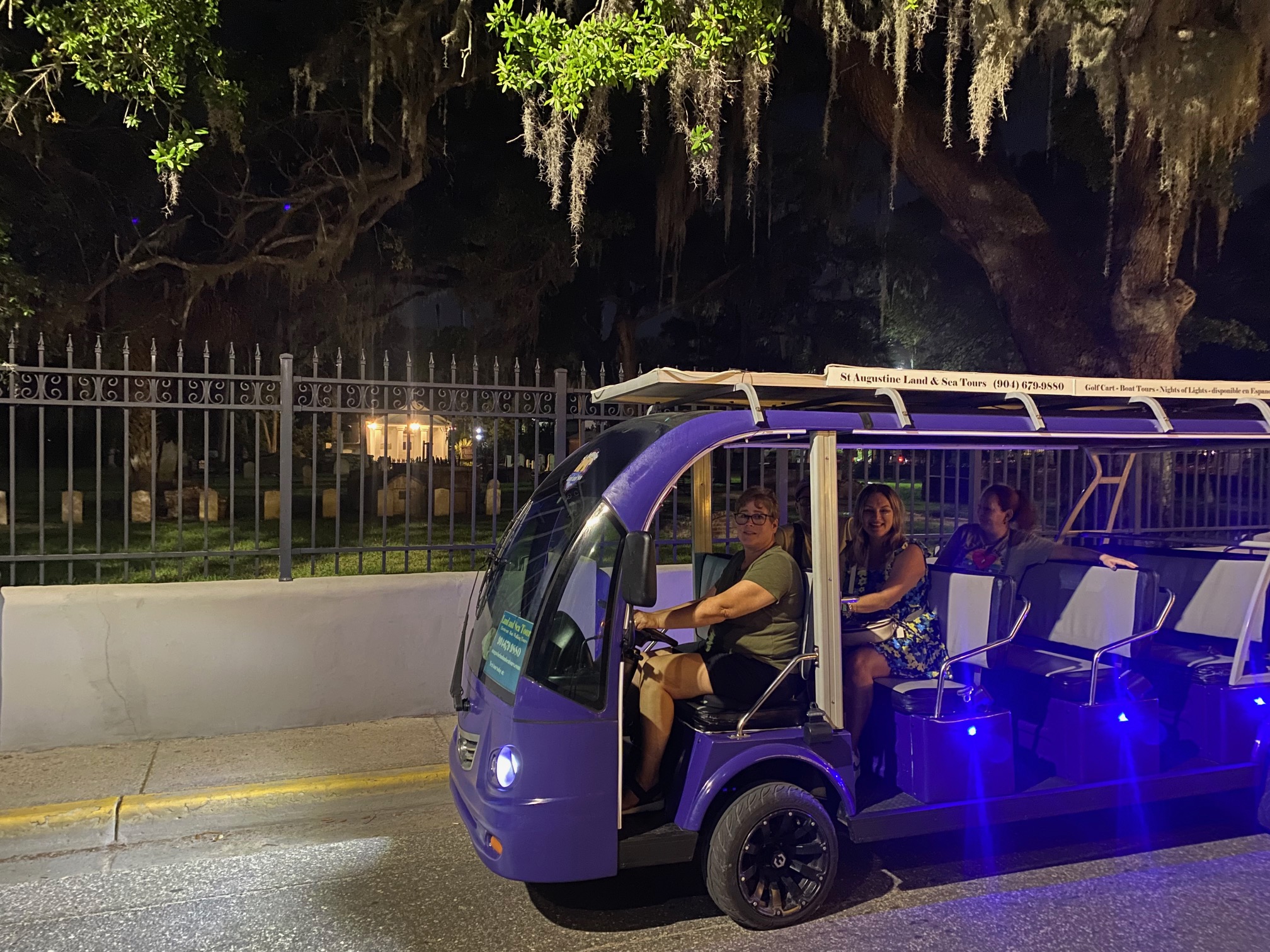 St Augustine: Riding with the Ghosts Golf Cart Tour – St. Augustine, Florida
