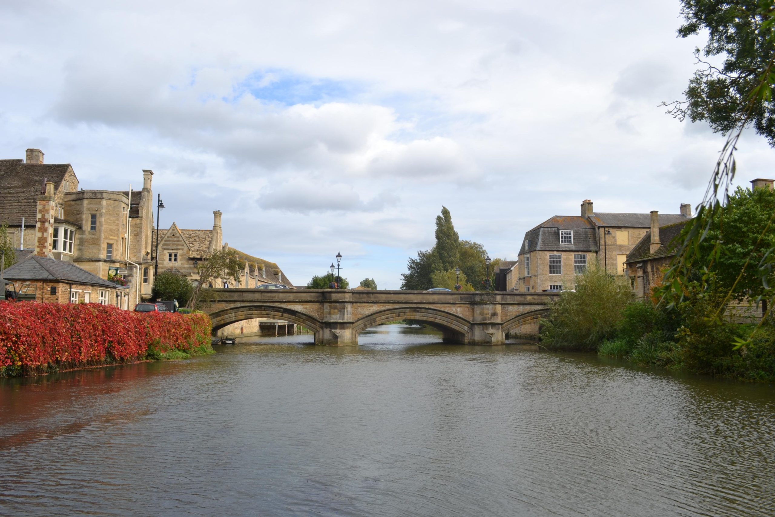 Stamford: Guided Walking Tour of Stamford – Stamford, United Kingdom