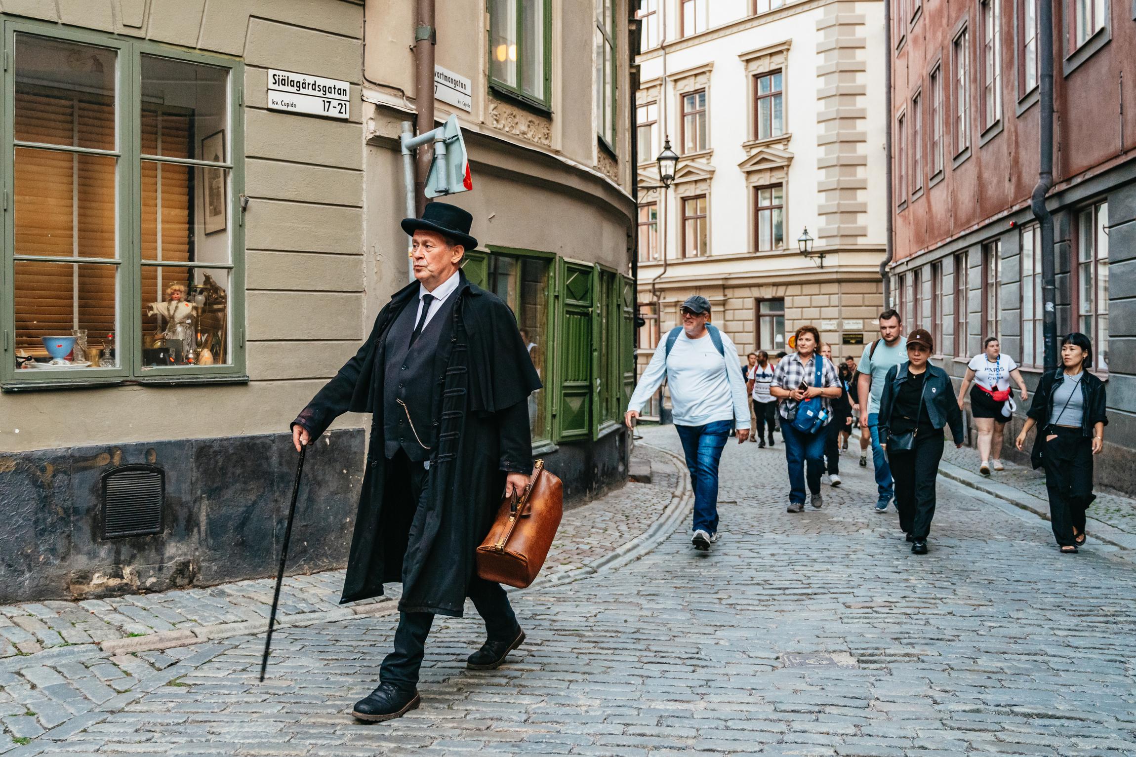 Stockholm: Ghost Walk and Historical Tour – Stockholm, Sweden
