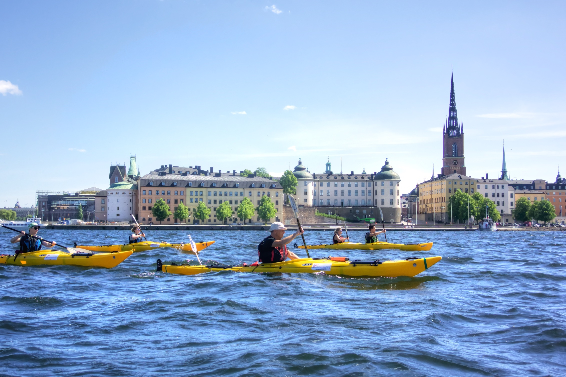 Stockholm: Guided Kayak City Tour & Optional Midsummer Meal – Stockholm, Sweden