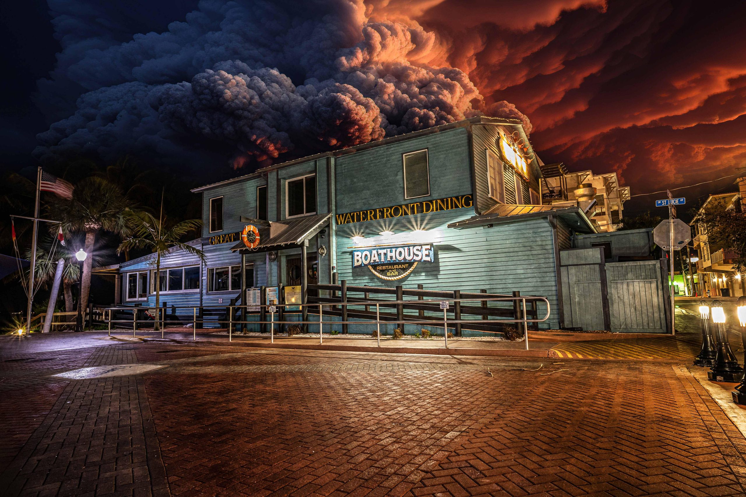 Stuart Ghost Tour: Sinister Sins & Shadows Ghost Tour – Stuart, Florida