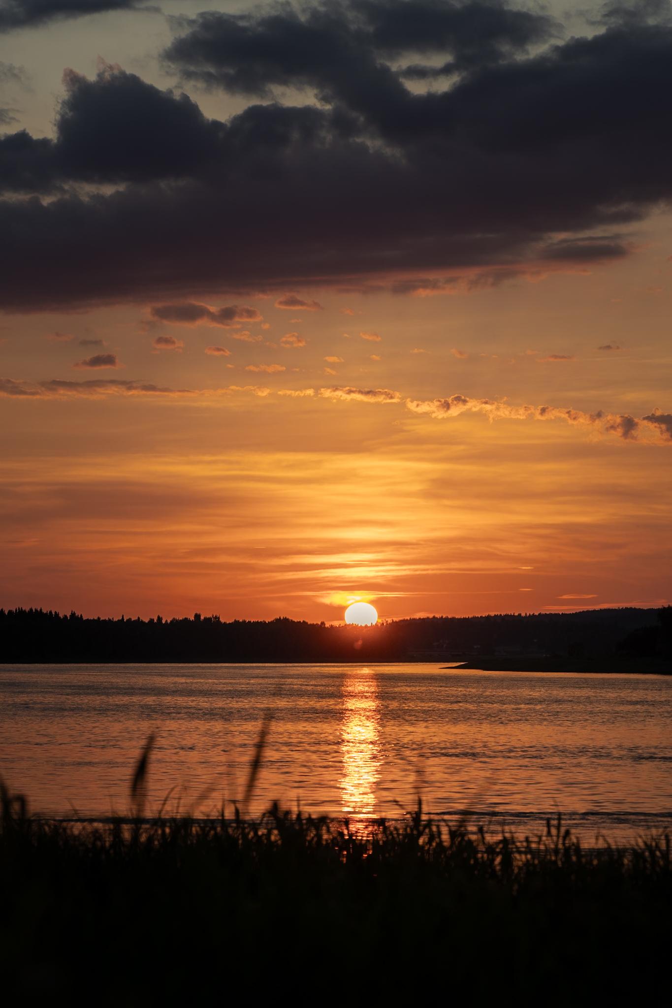 Swedish Lapland: Midnight Sun Photography Workshop – Overkalix, Sweden