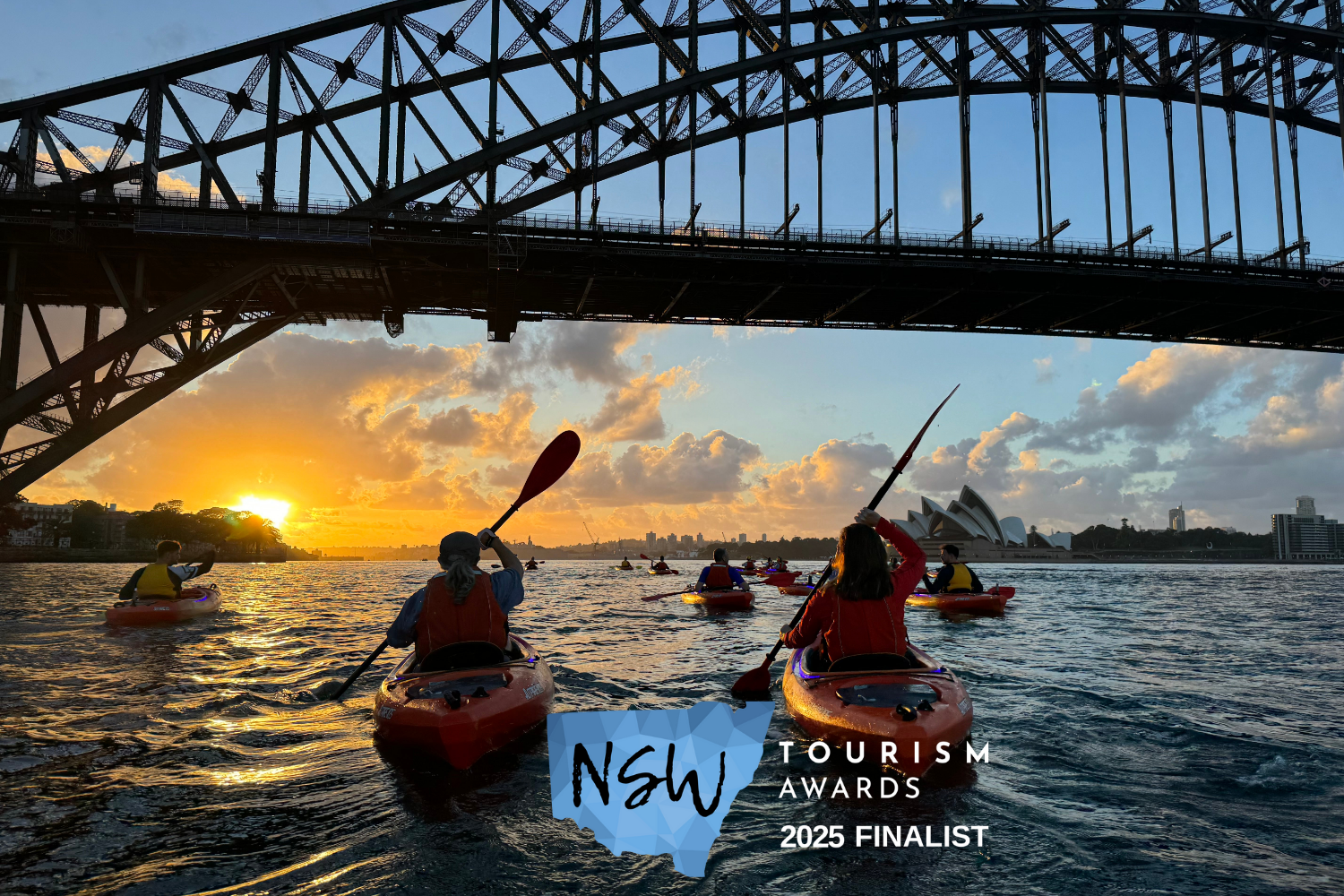 Sydney: Sunrise Kayak, Opera House & Under Harbour Bridge – Sydney, Australia
