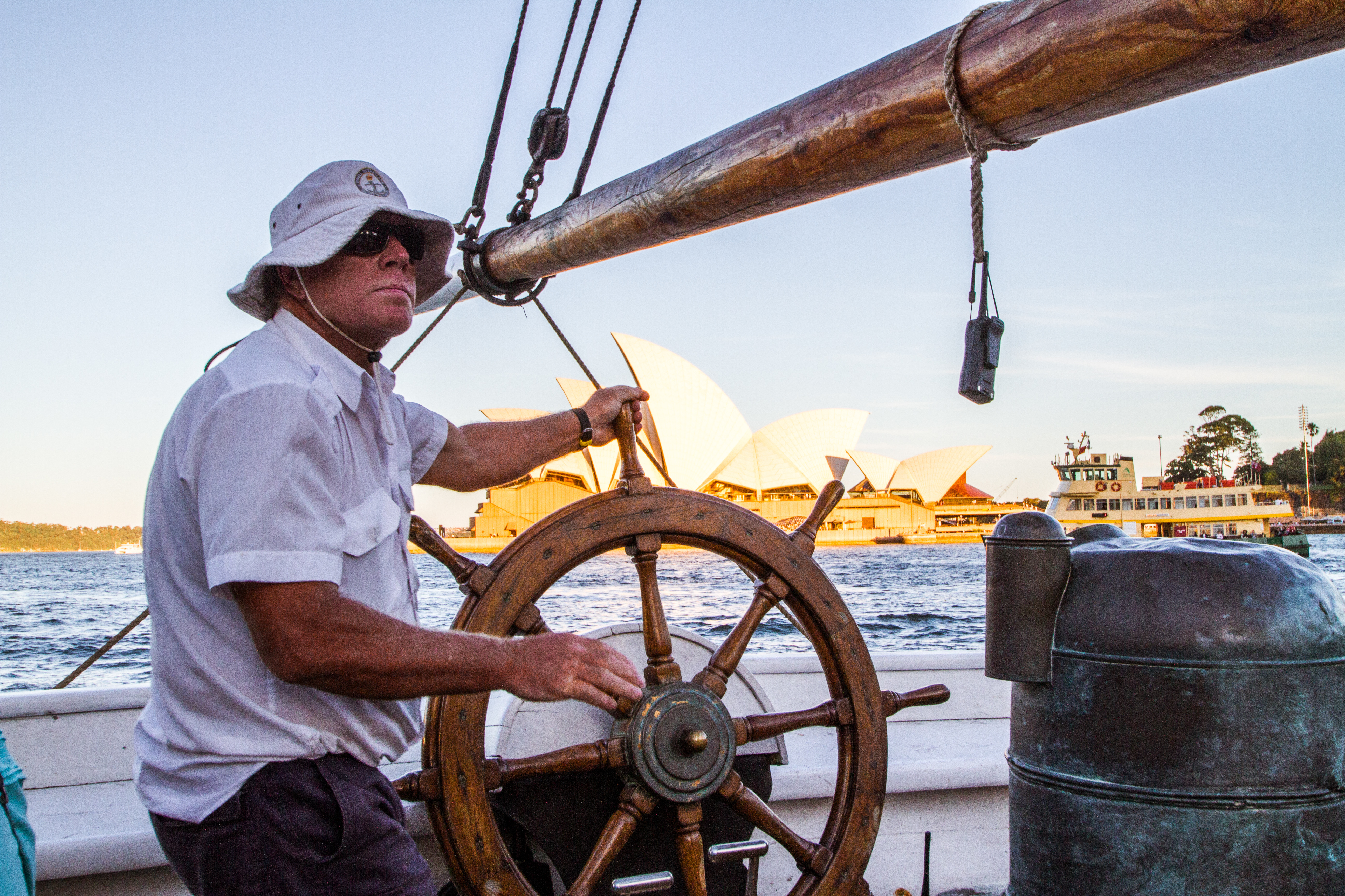 Sydney: Tall Ship Harbour Twilight Dinner Cruise – Sydney, Australia