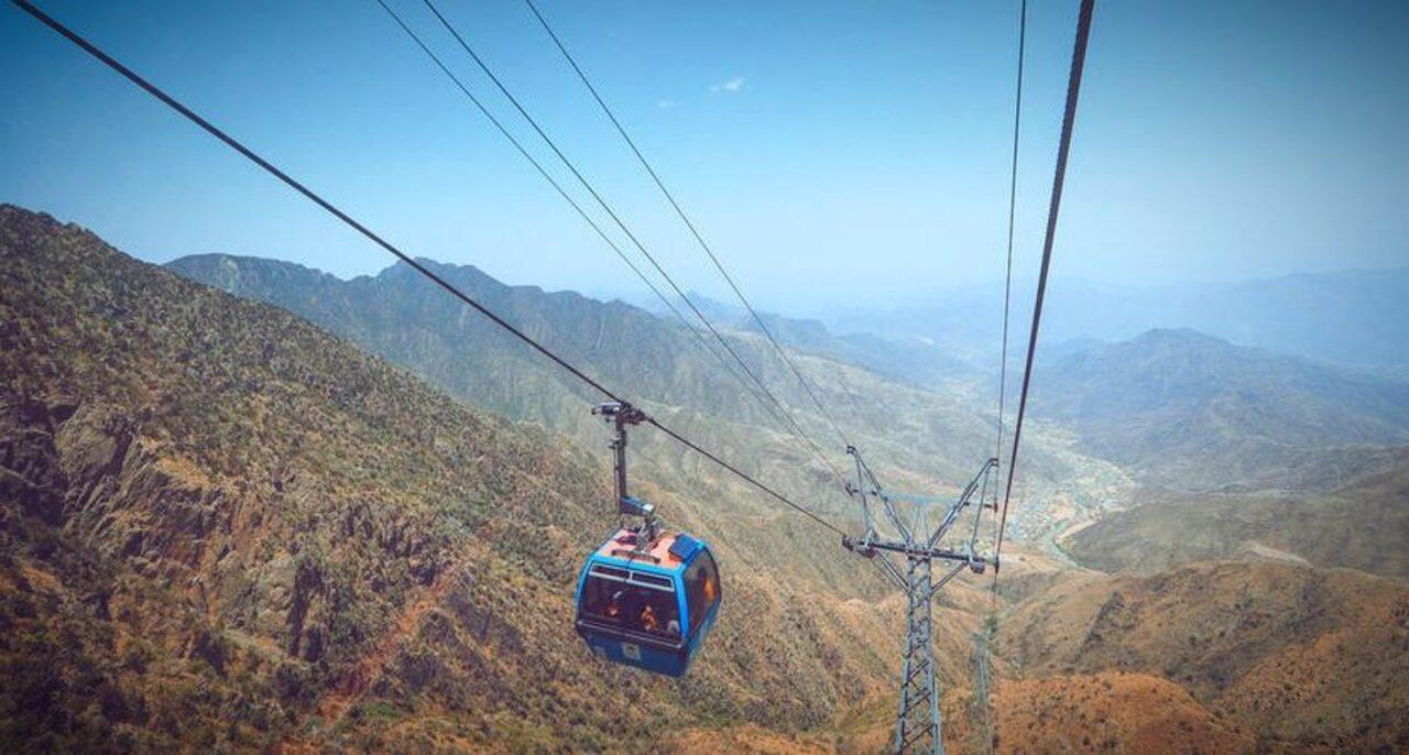 Taif: Full-Day Tour with Rose Farm and Riding cable cars – Saudi Arabia