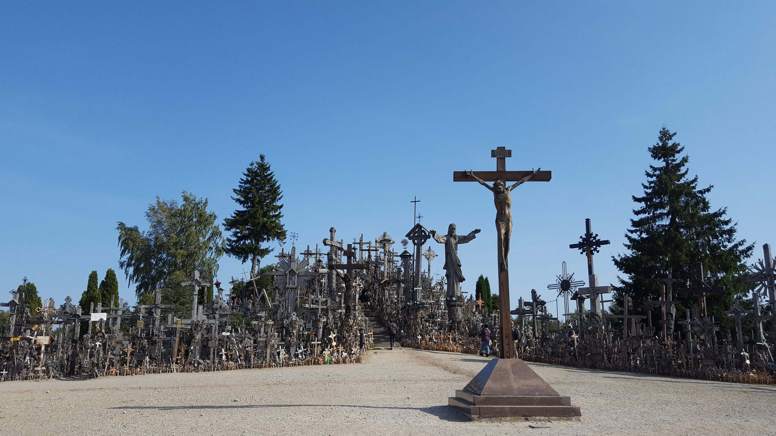 The Hill of Crosses: Full-Day Tour from Vilnius – Lithuania