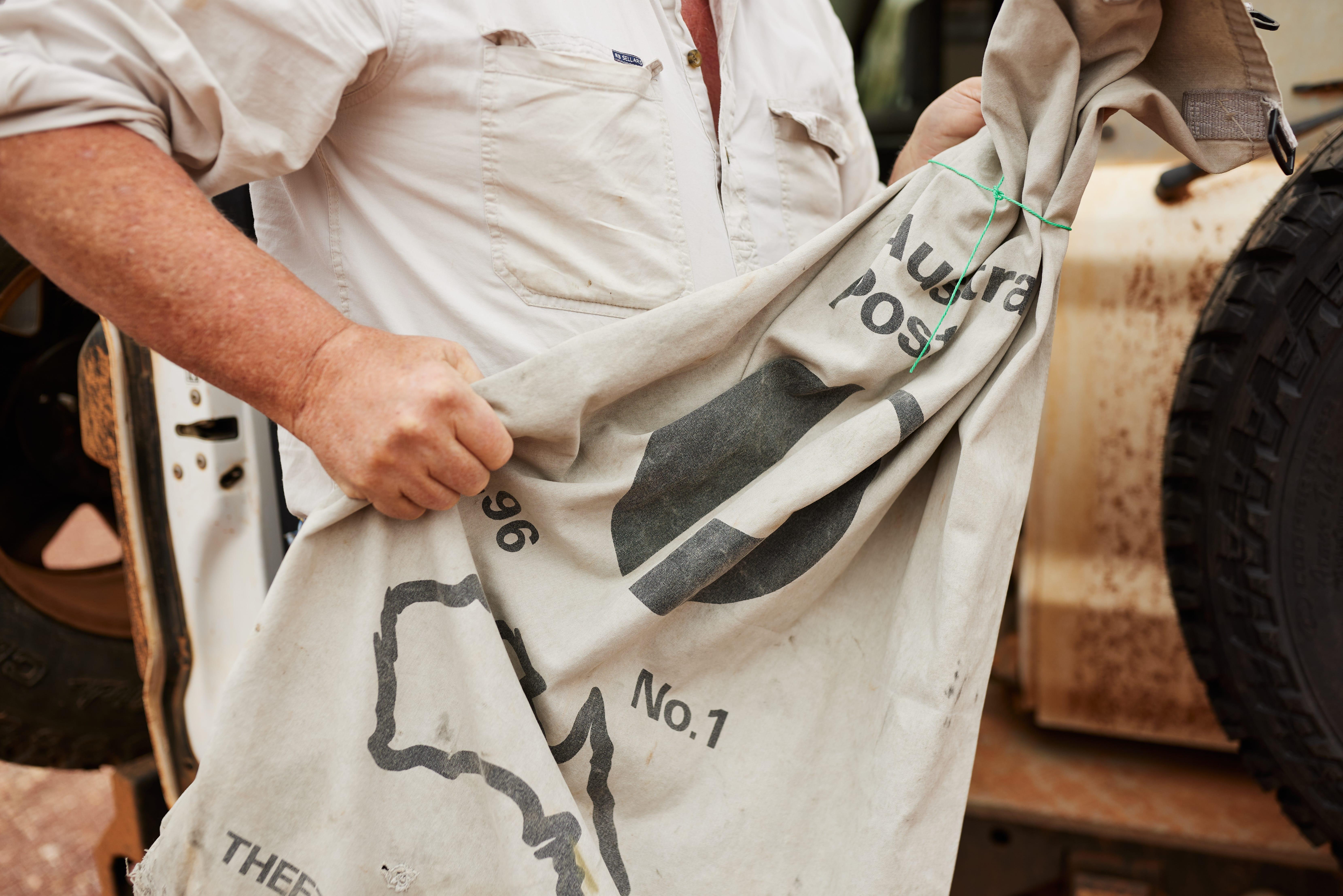 The Mail Run Tour – Oodnadatta, Australia