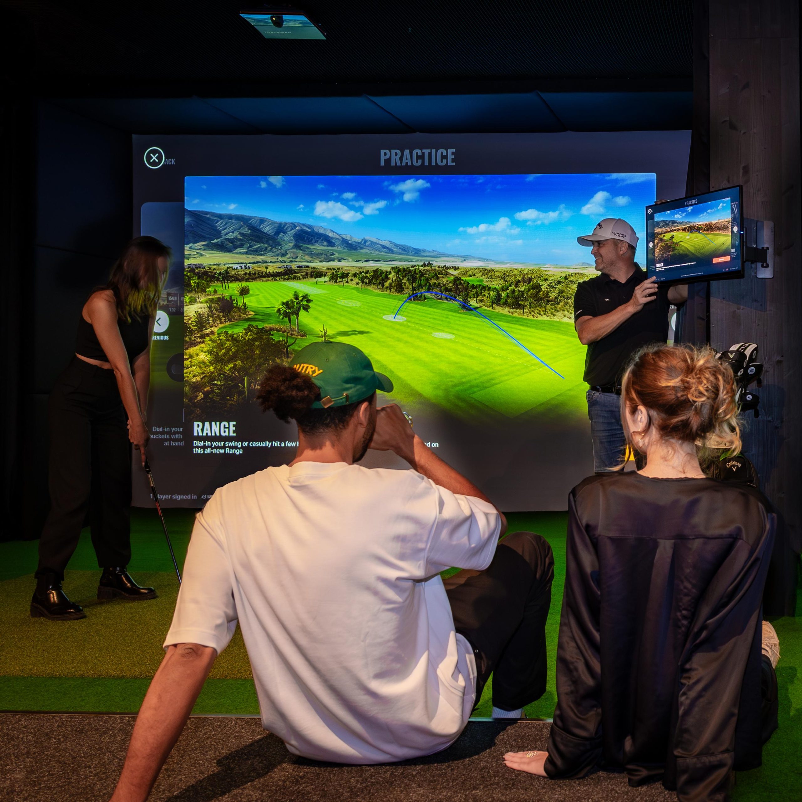 The Ultimate Berlin Golf Lounge for Groups, Games&Good Times – Berlin, Germany