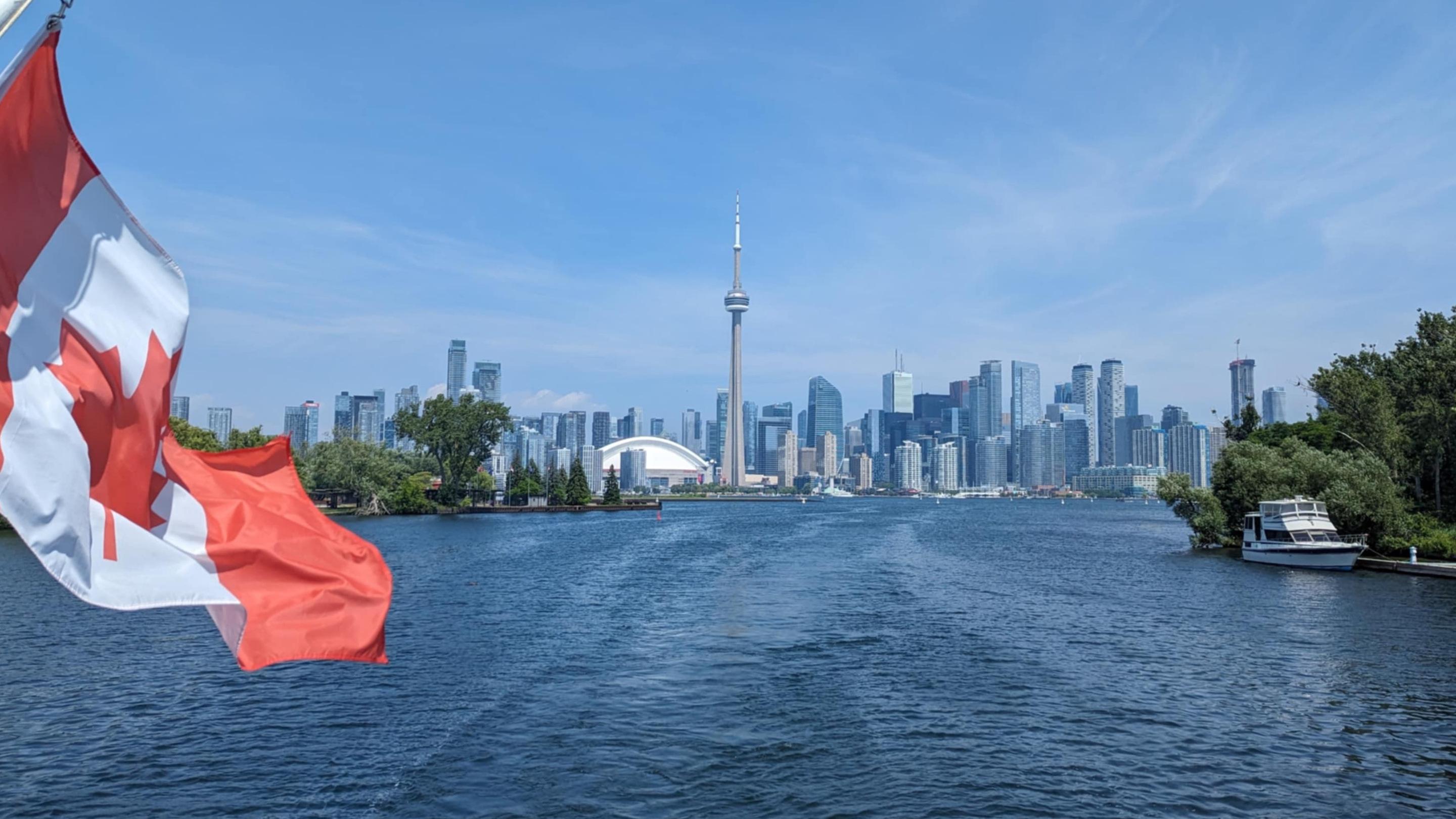 Toronto: City Views Harbor Cruise – Toronto, Canada
