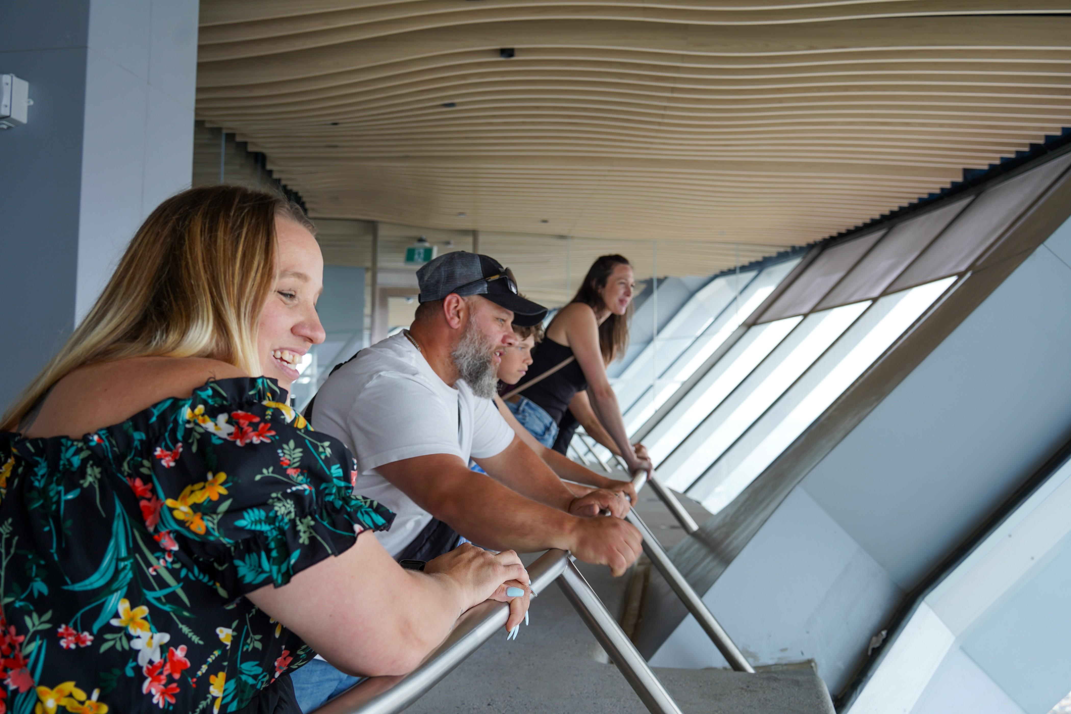 Toronto Highlights Walking Tour with Tower Entry – Toronto, Canada