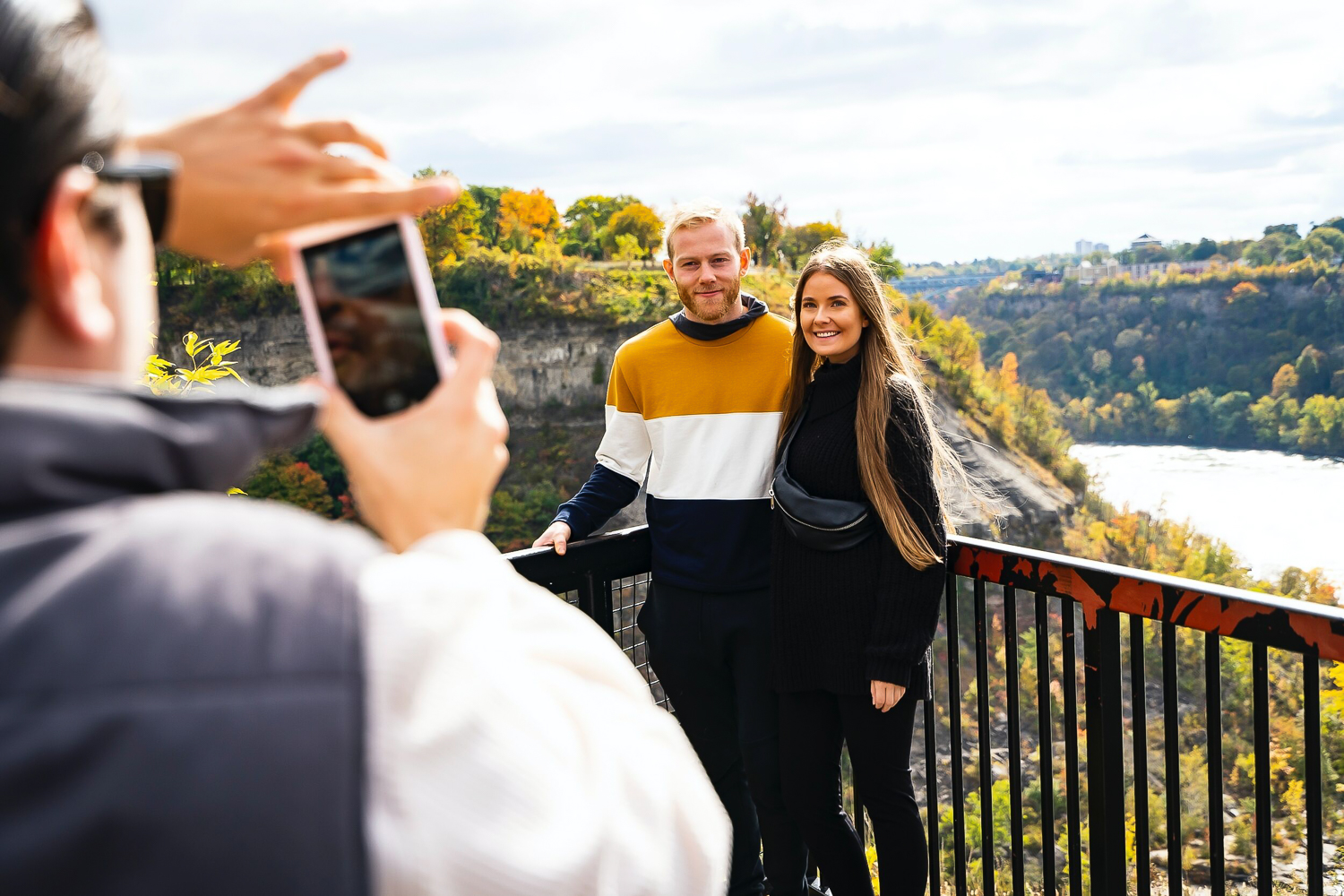 Toronto: Niagara Day Tour w/ Niagara on the Lake & Boat Ride – Niagara Falls, Canada