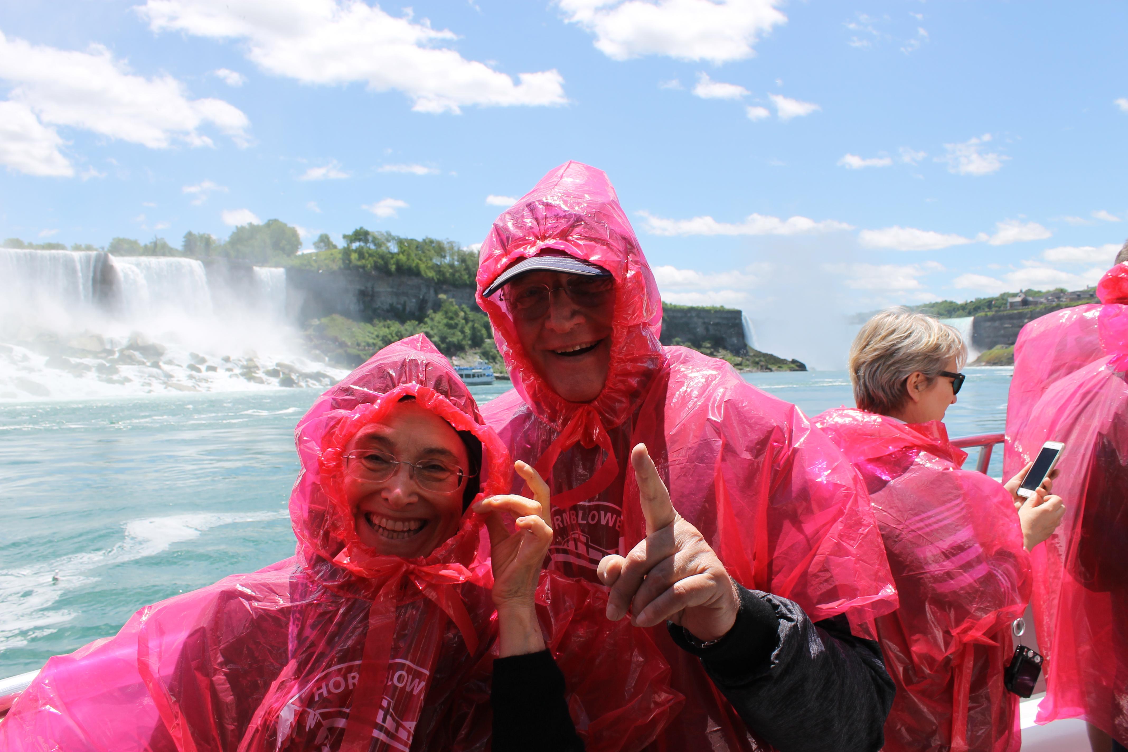 Toronto: Niagara Falls Day Tour with Boat Option – Toronto, Canada
