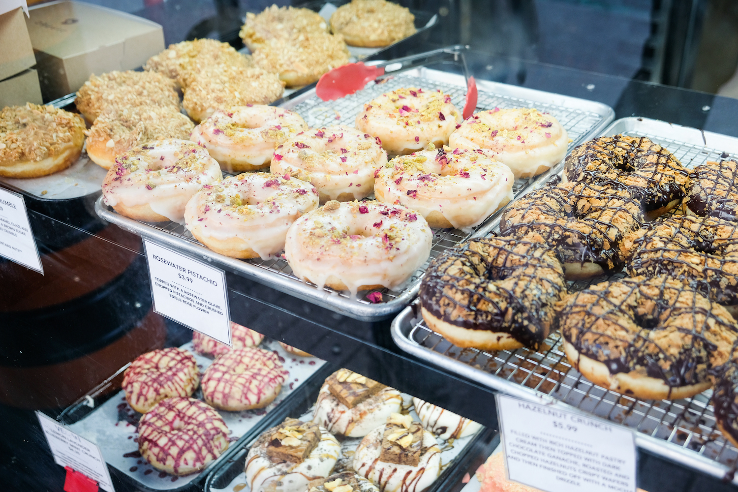 Toronto: Taste Toronto’s Best Donuts & Sweet Treats Tour – Toronto, Canada