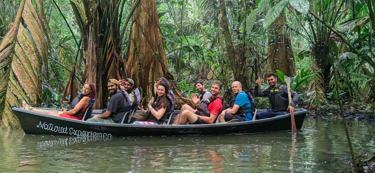 Tortuguero: Canoe Tour in Tortuguero National Park – Tortuguero National Park, Costa Rica