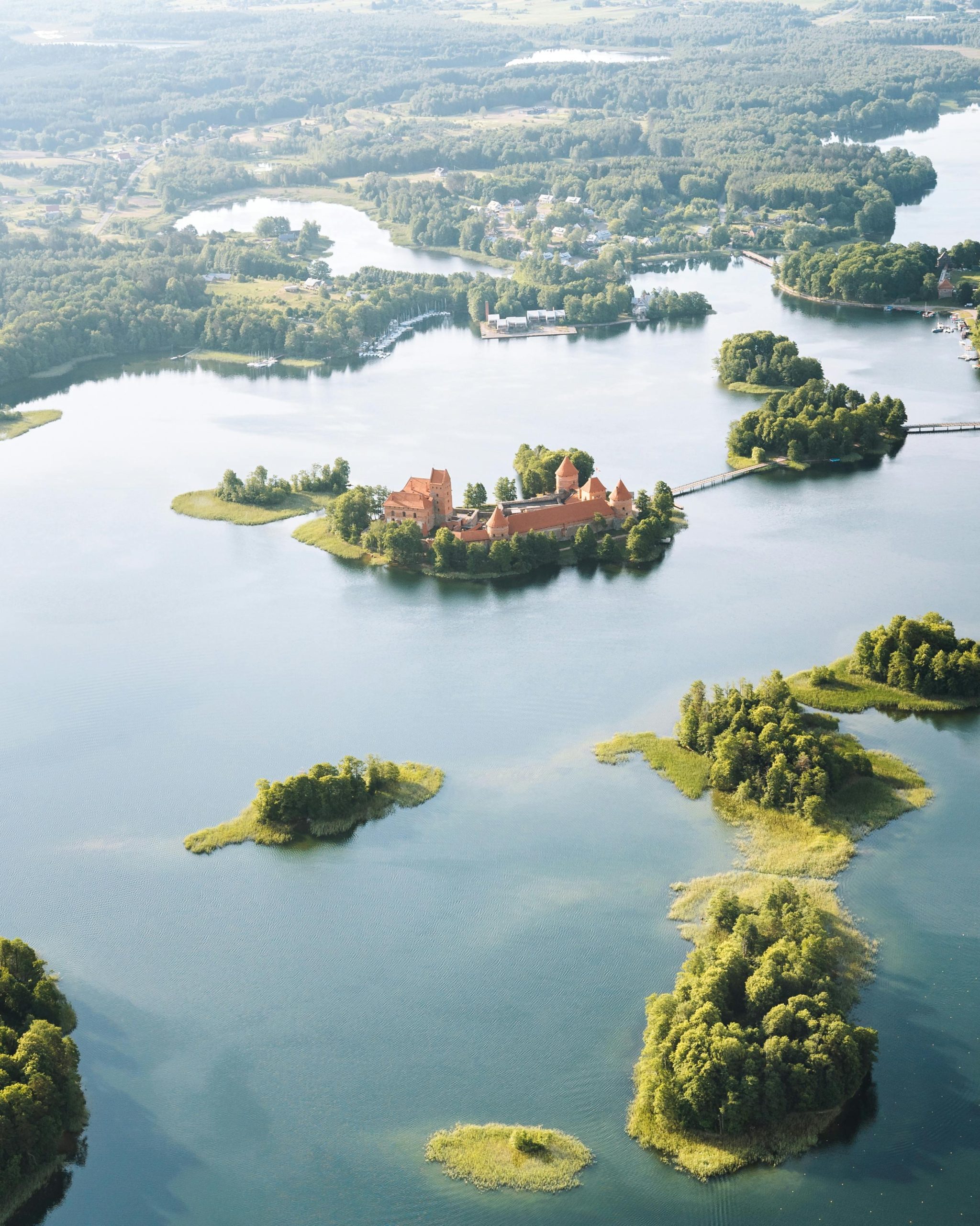 Trakai: Scenic Lake Vilkokšnis Flight Tour – Lithuania