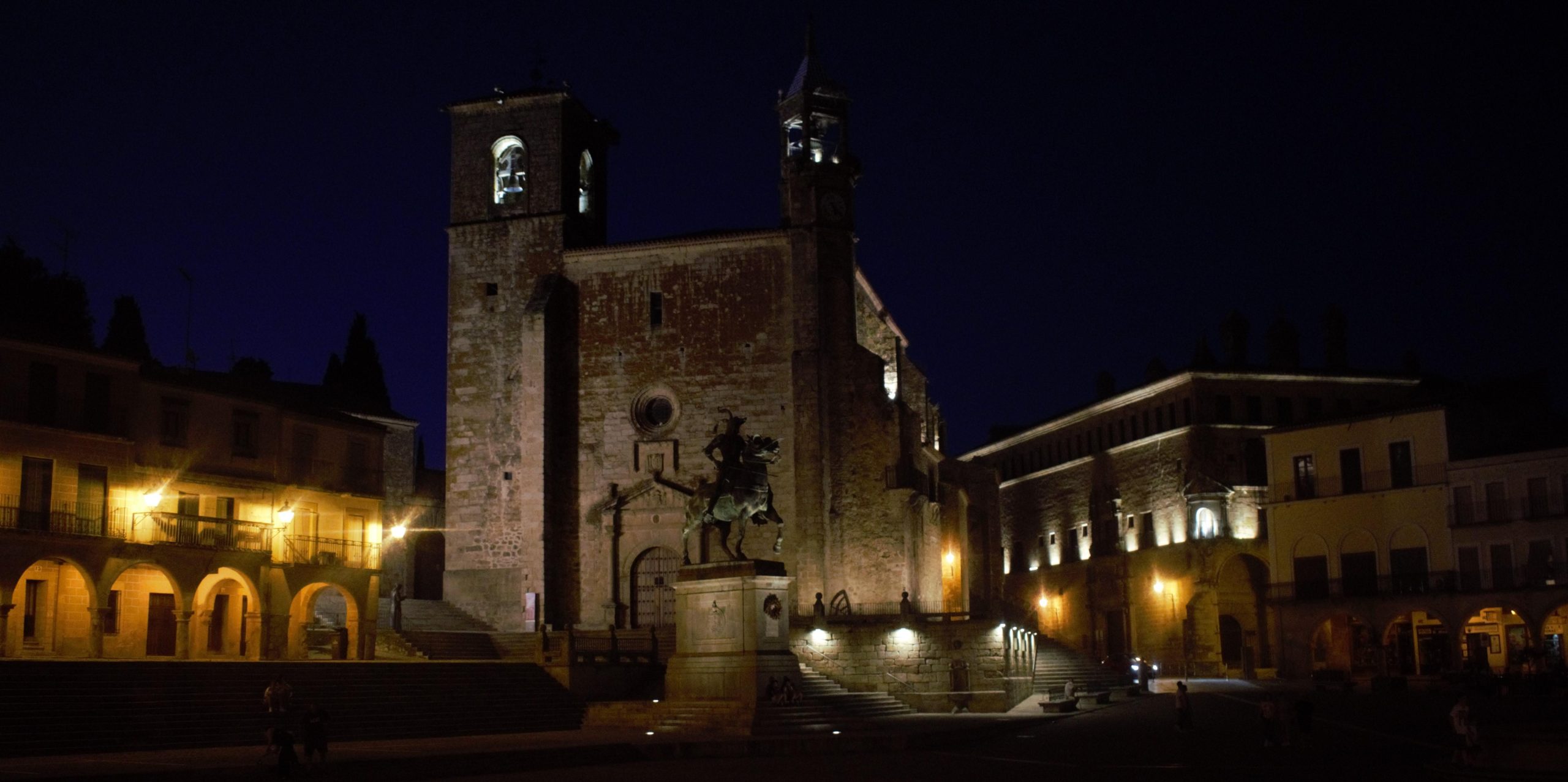 Trujillo: a guided walking tour of mysteries, legends, and ghosts – Trujillo, Spain