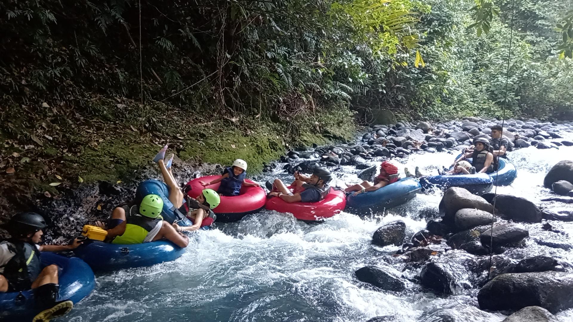 Tubing Safari Rio Celeste – Tenorio Volcano National Park, Costa Rica