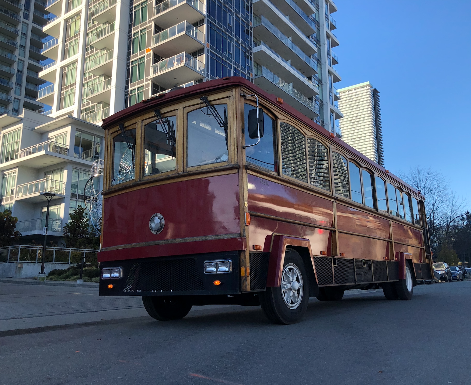 Vancouver: 24 or 48-Hour Hop-On Hop-Off Trolley Tour Pass – Vancouver, Canada
