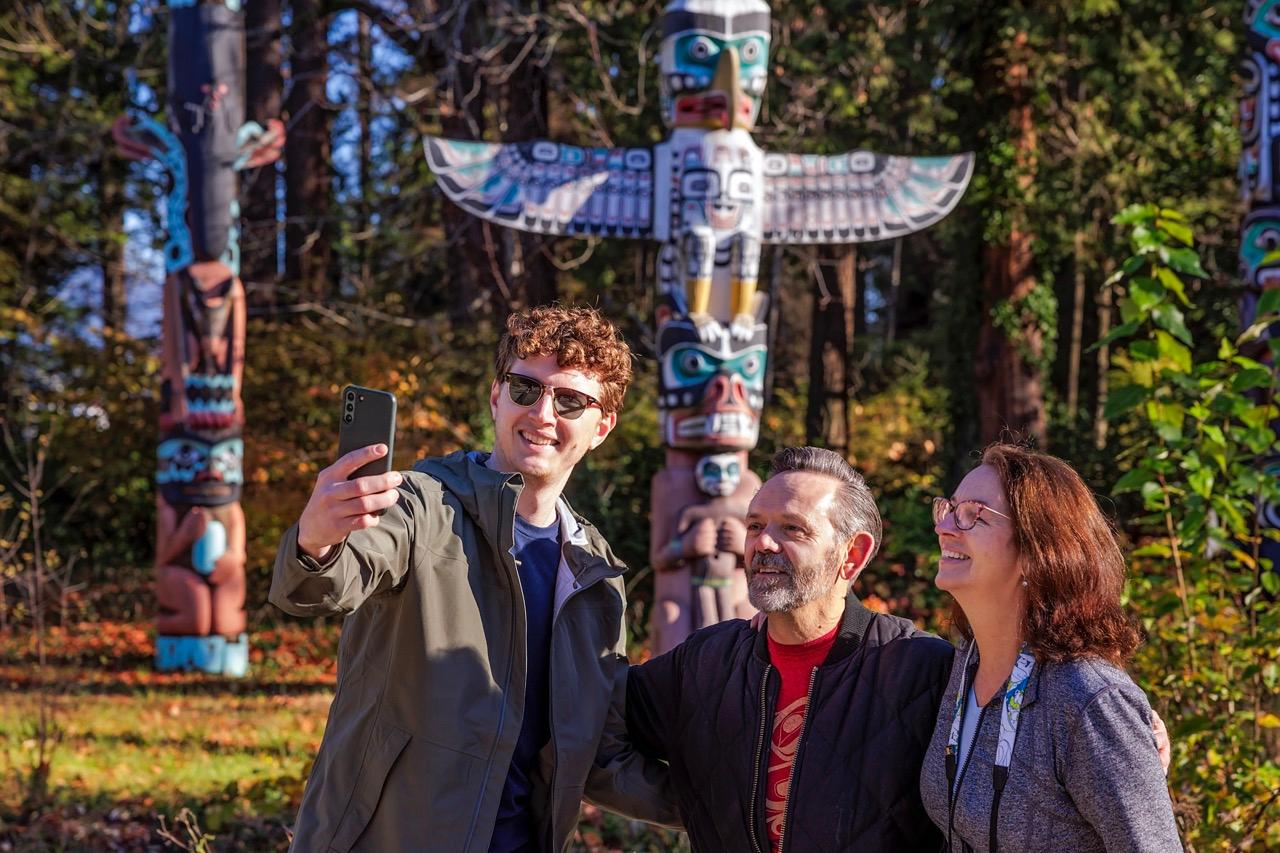 Vancouver: City Highlights Tour with Hotel Transfers – Vancouver, Canada