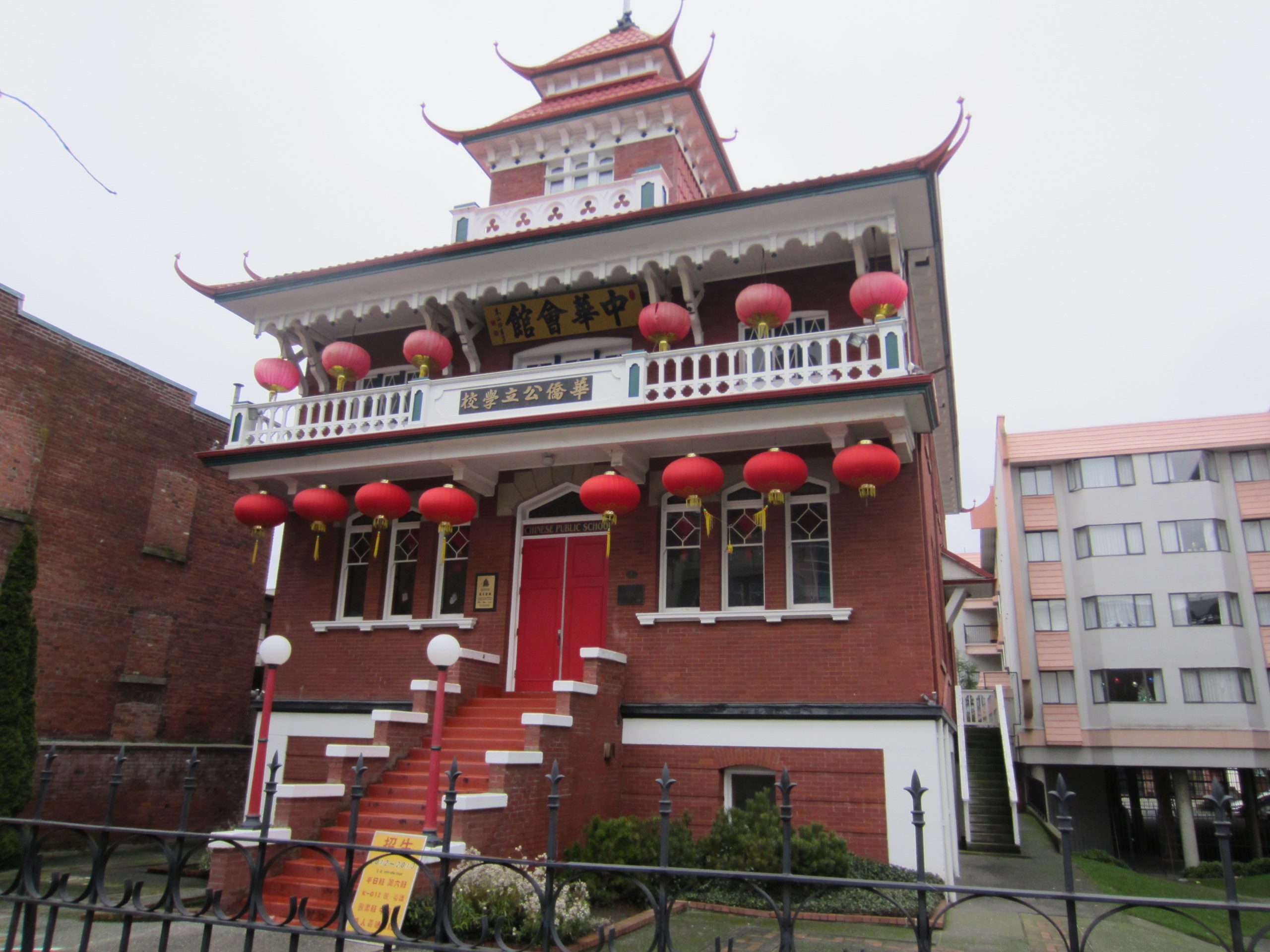 Victoria: 2-Hour Food and History Tour with Tastings – Victoria, Canada