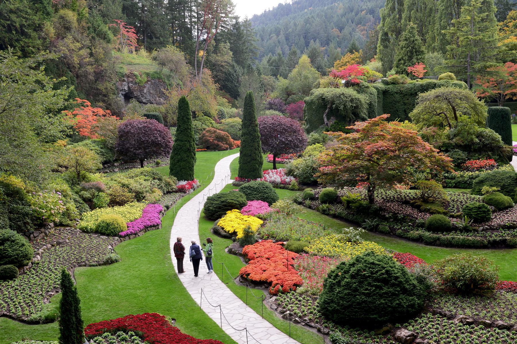 Victoria, BC: City Tour and Butchart Gardens Combo Tour – Butchart Gardens, Canada