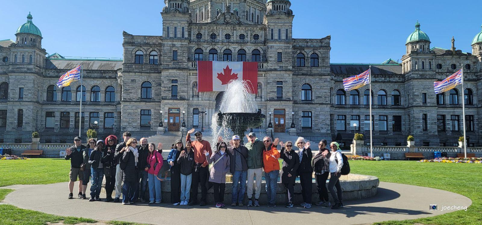 Victoria: Tips-Based City Highlights Walking Tour | 2.5-Hour – Government Street, Victoria, Canada