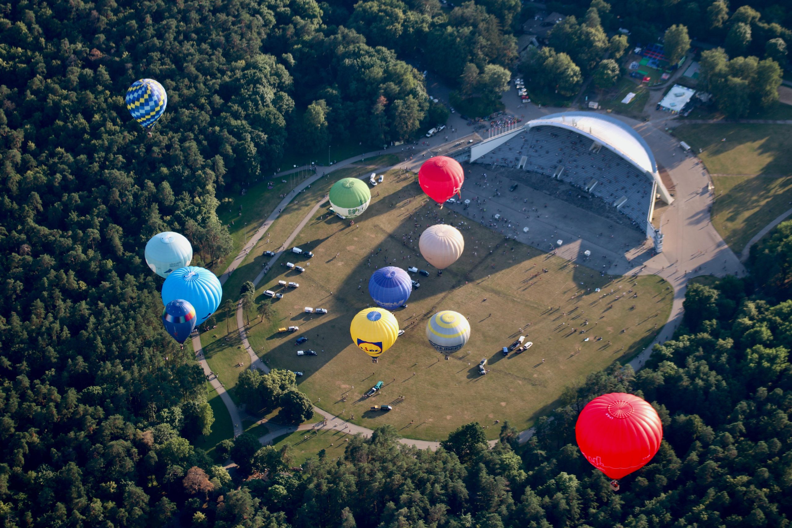 Vilnius: Hot Air Balloon Flight over Vilnius or Trakai – Lithuania