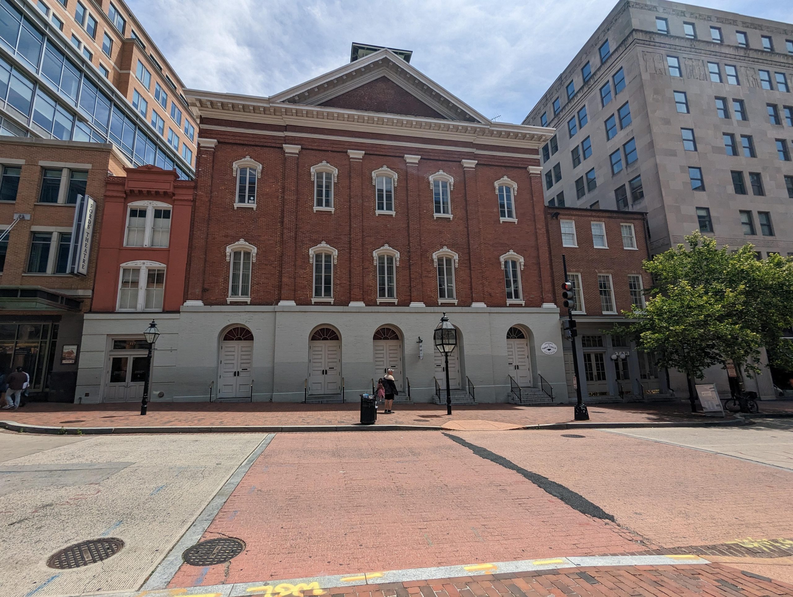 Washington DC: Presidential Crime Scenes Walking Tour – Washington, Washington DC