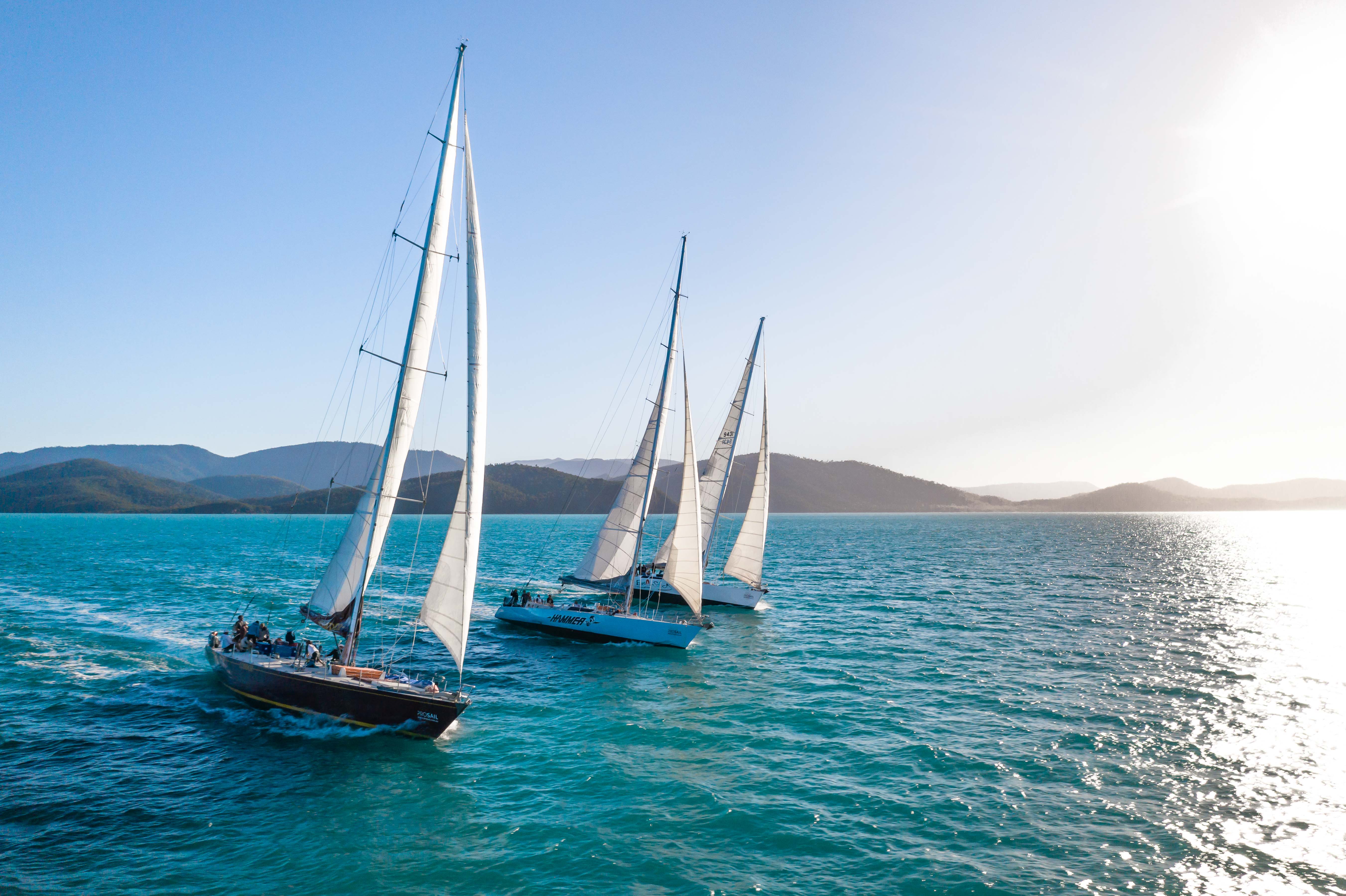 Whitsundays: 2-Day, 2-Night Maxi Yacht Sailing Adventure – Hill Inlet, Australia