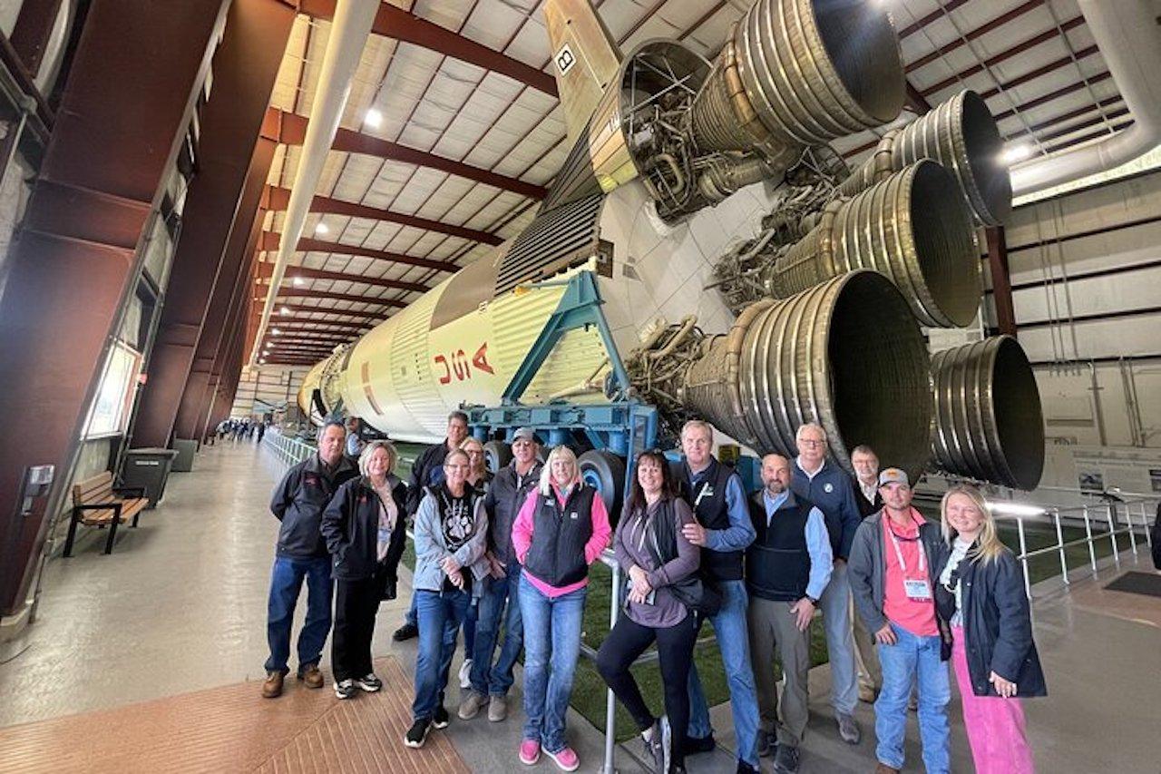 World Cup: Houston NASA Spanish Tour Guide & Tunnel Tour – Houston, Texas