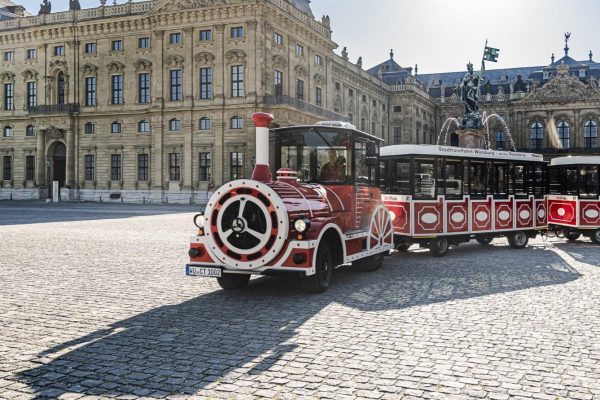 Würzburg: City Tour with the Bimmelbahn Train – Main River, Germany