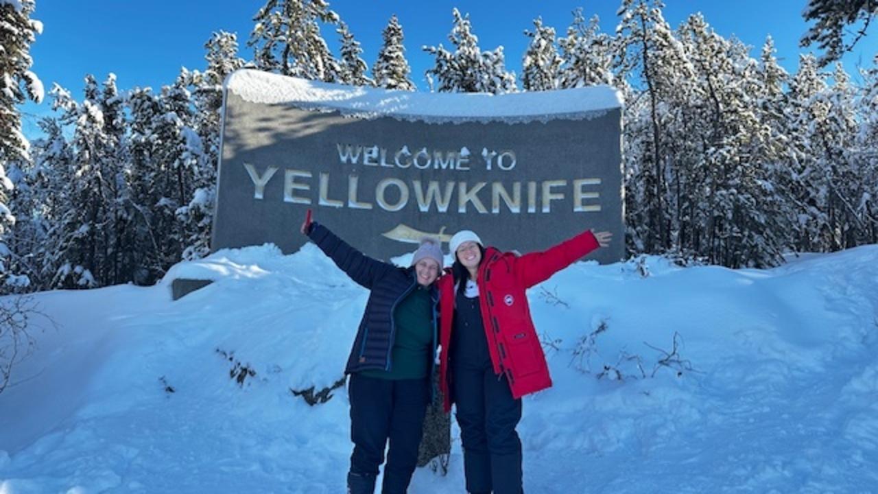 Yellowknife Full Day Tour for Aurora Borealis Northern Light – Yellowknife, Canada