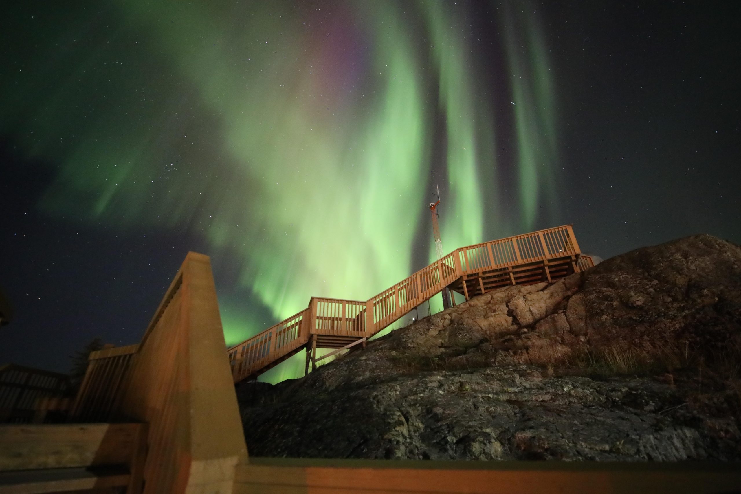 Yellowknife: Northern Lights Chasing Tour by Bus – Yellowknife, Canada
