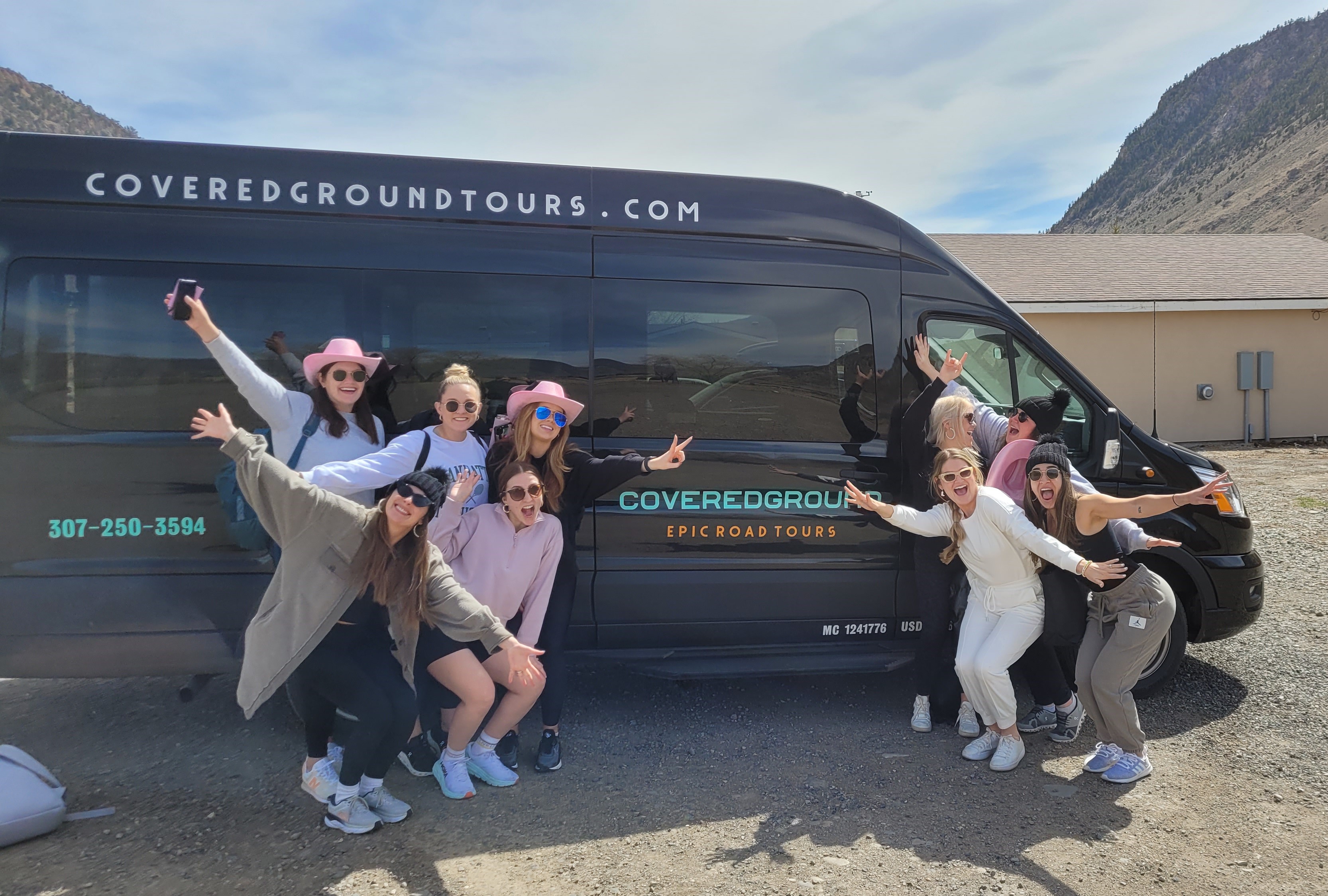 Yellowstone National Park Private Day Tour – Yellowstone Lake, Wyoming