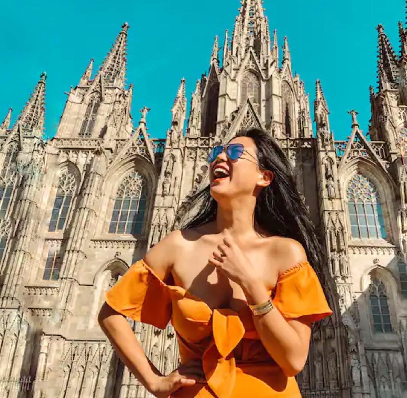 ✅ Barcelona: Sightseeing Professional Photoshoot Session – Barcelona, Spain