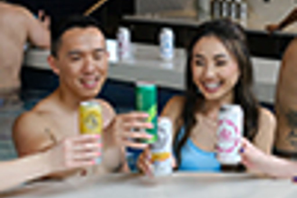 RESERVED LUXURY SEATING PACKAGES at – Red Wing, MN