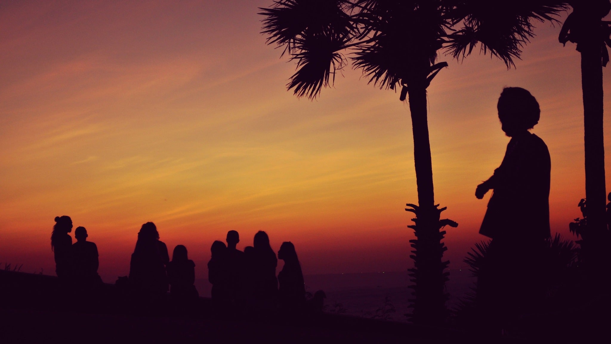 LOS TRES PUNTOS 8 6 CREW at Le Forum – La Grande Salle – Vaureal, France