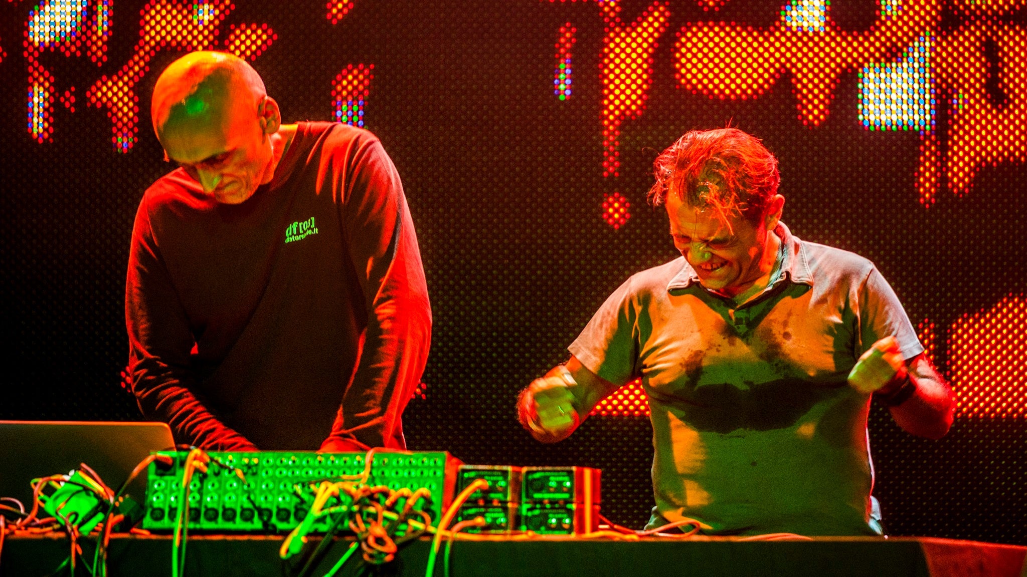 Esplendor Geométrico + Mauri at WOLF – Barcelona, Spain