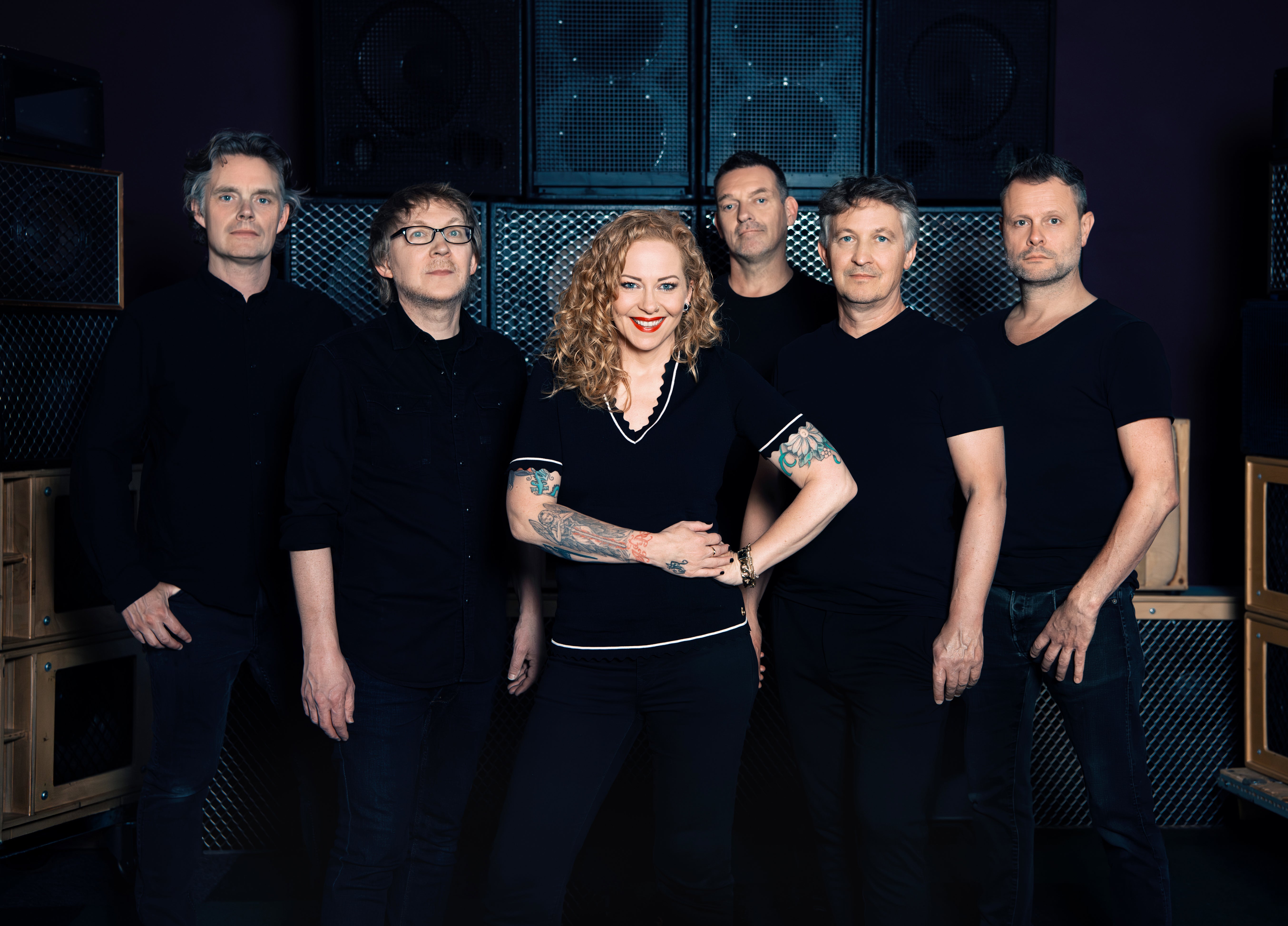 THE GATHERING & ANNEKE VAN GIERSBERGEN at LE TRIANON – Paris, France