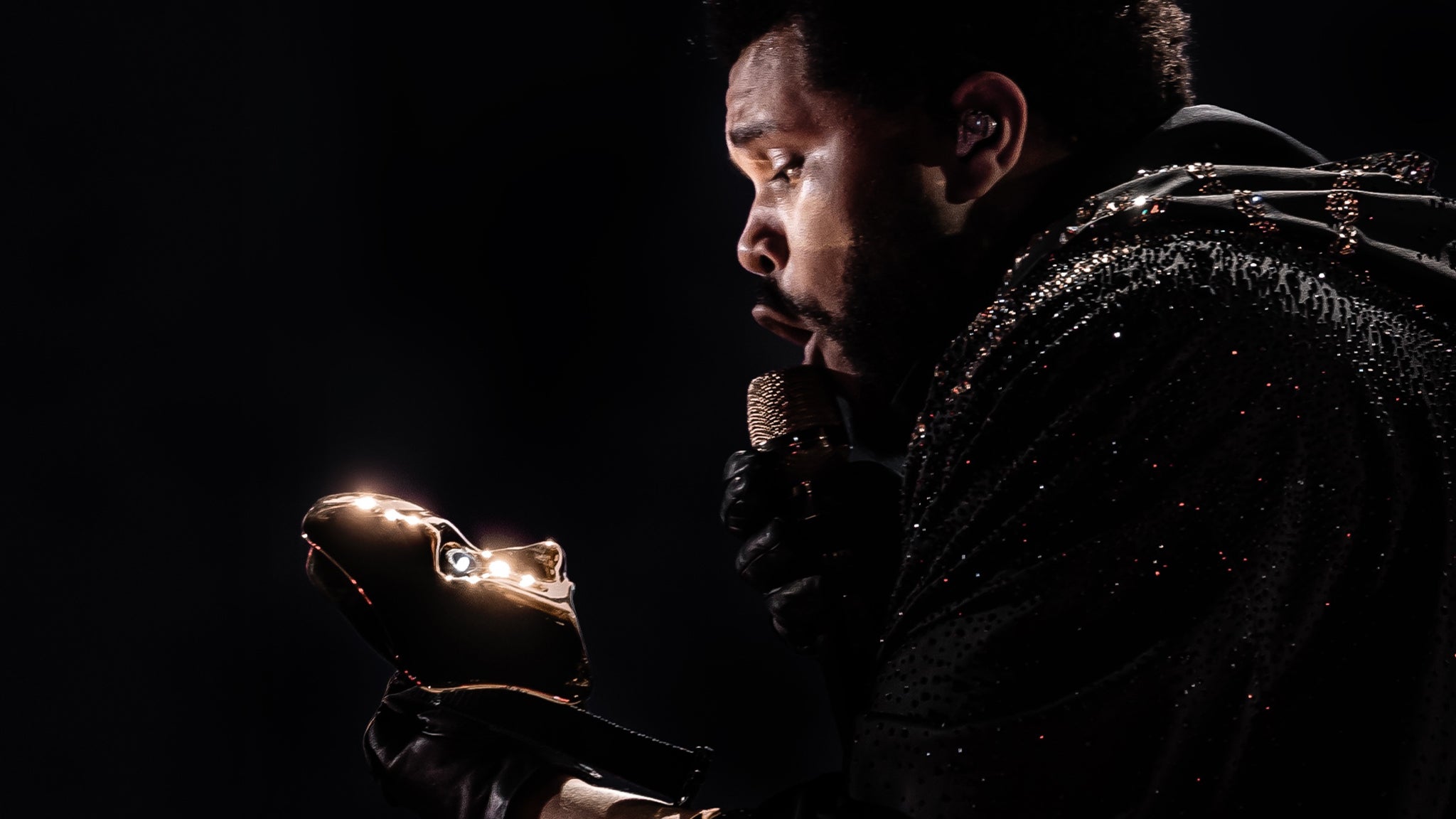 The Weeknd: After Hours Til Dawn Tour | VIP Packages at Deutsche Bank Park – Frankfurt, Germany