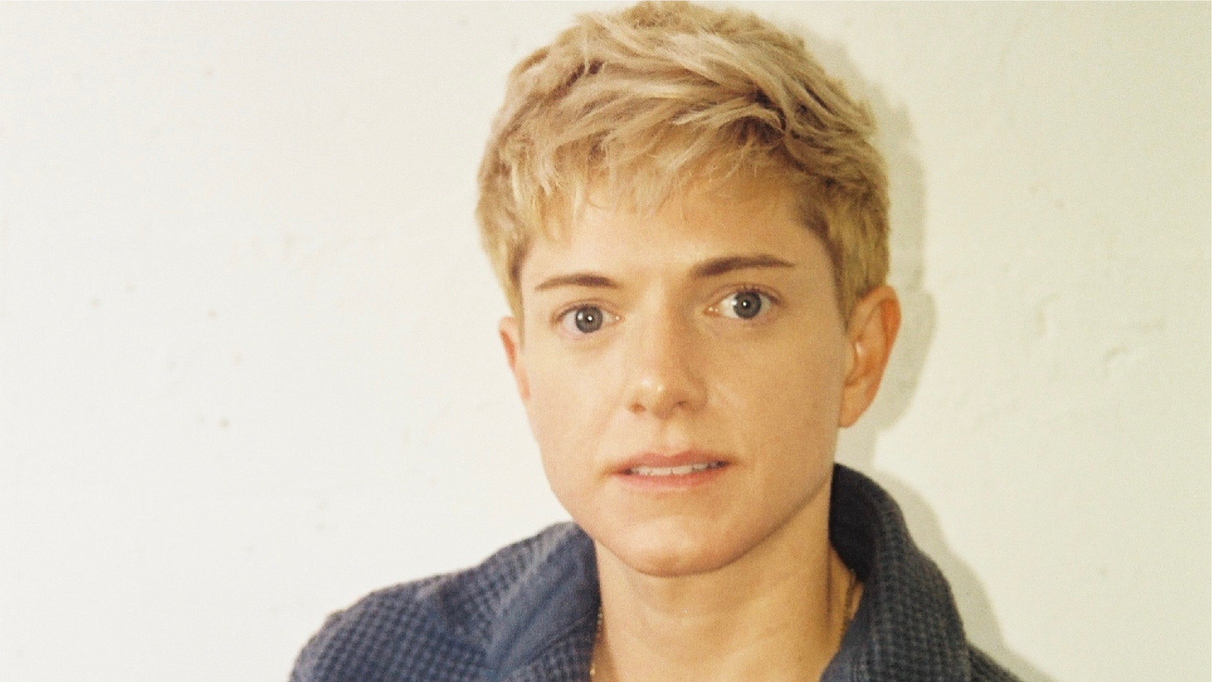 Mae Martin at Bronson Centre Theatre – Ottawa, Canada