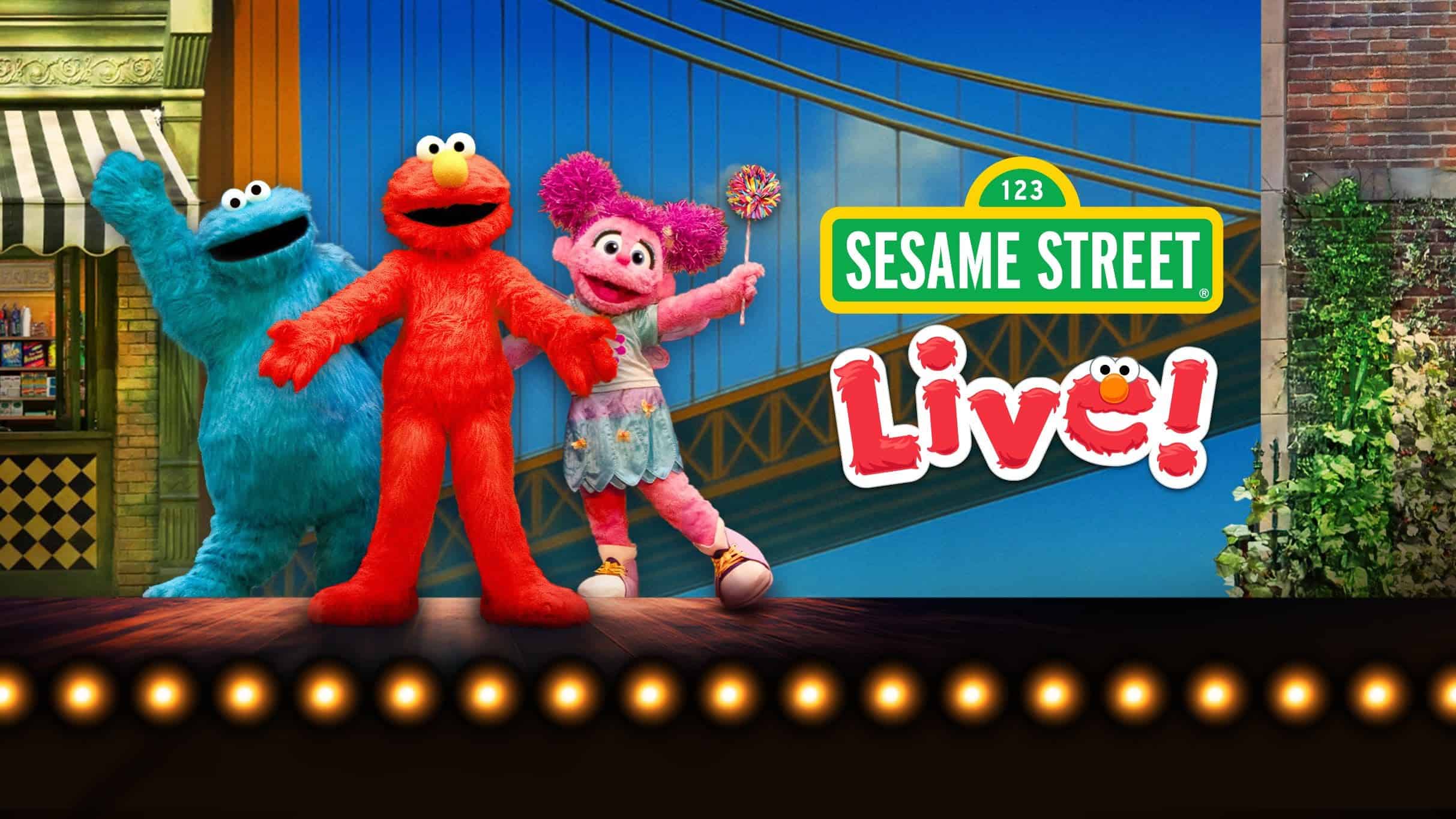 Elmo’s Got the Moves at Palace of Fine Arts – San Francisco, CA