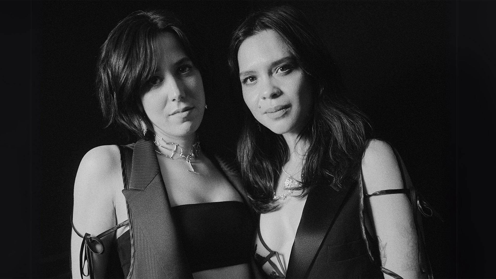 Nobro at Wicket Hall At The Strathcona Hotel – Victoria, Canada