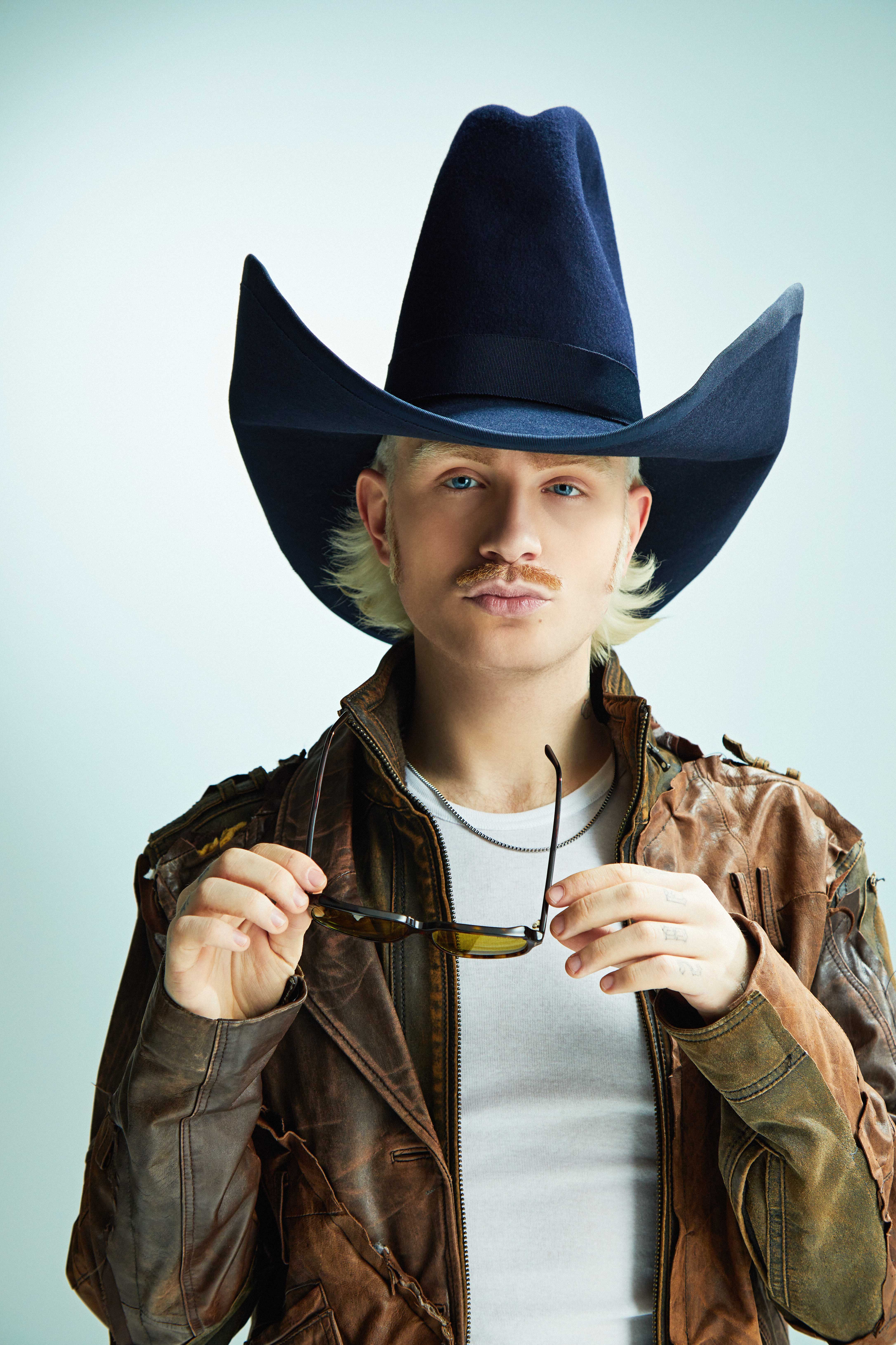 Joost Klein at Harbour Event & Convention Centre – Vancouver, Canada