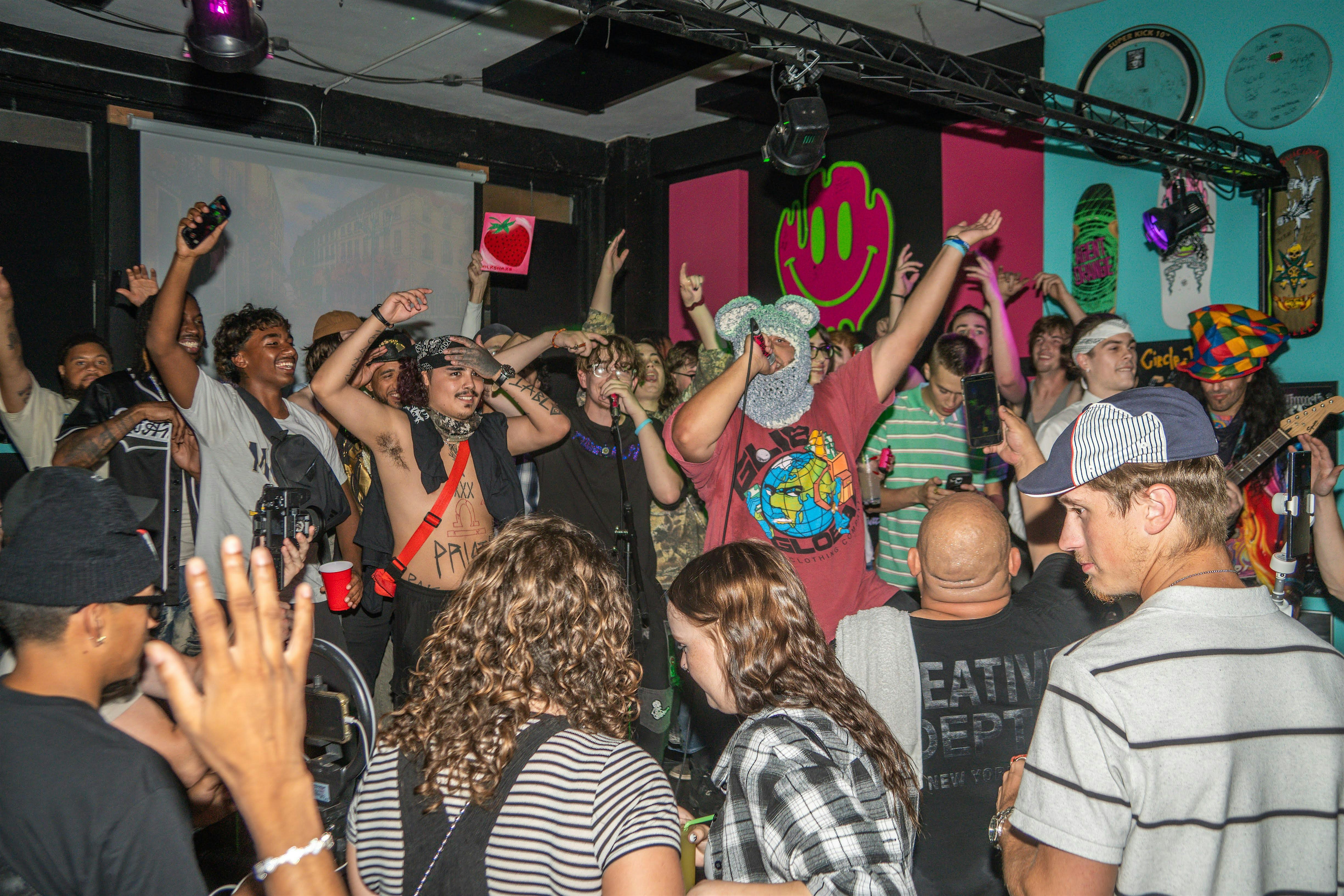 BAD LUVR’S N FRIENDS DAY 1 at Sk8bar – Kansas City, MO