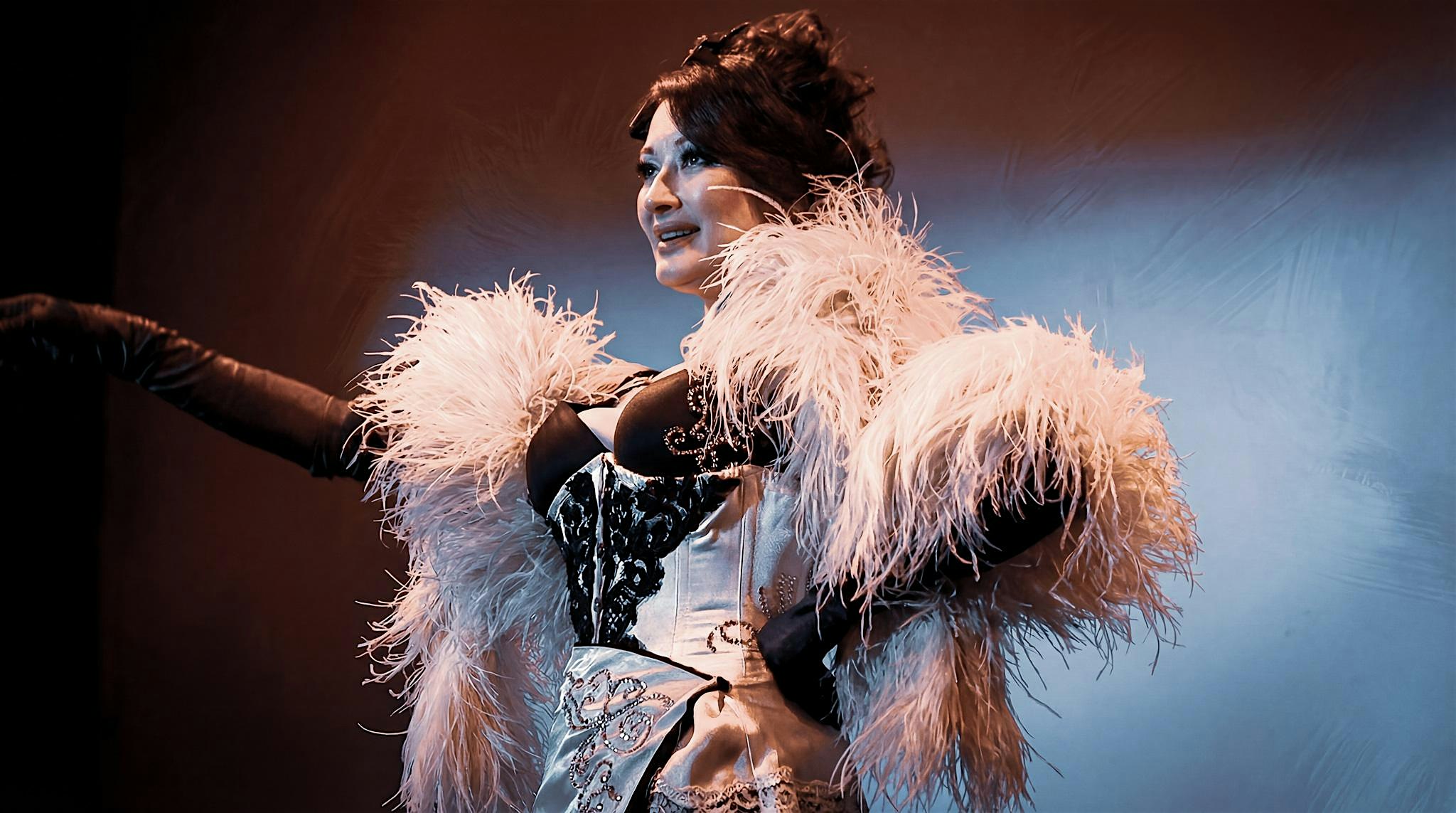 Flying Horse Follies: A Classic Burlesque Revue & Dinner Cabaret at Ervay Theater – Dallas, TX