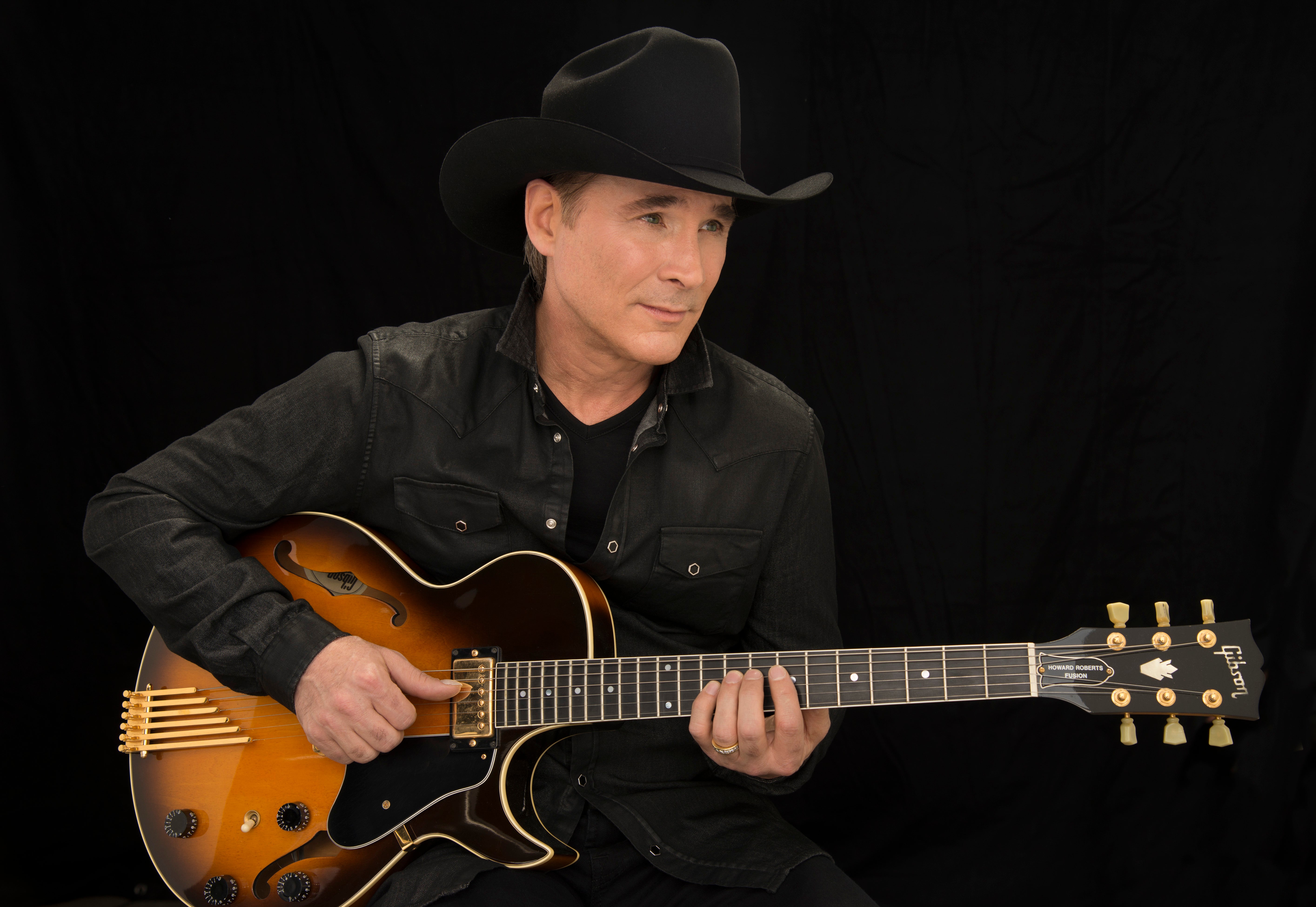 Clint Black at Carteret Performing Arts & Event Center – Carteret, NJ