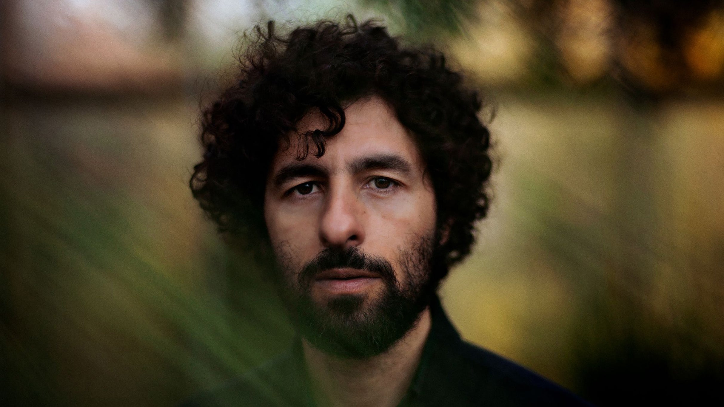 Jose Gonzalez at Vic Theatre – Chicago, IL