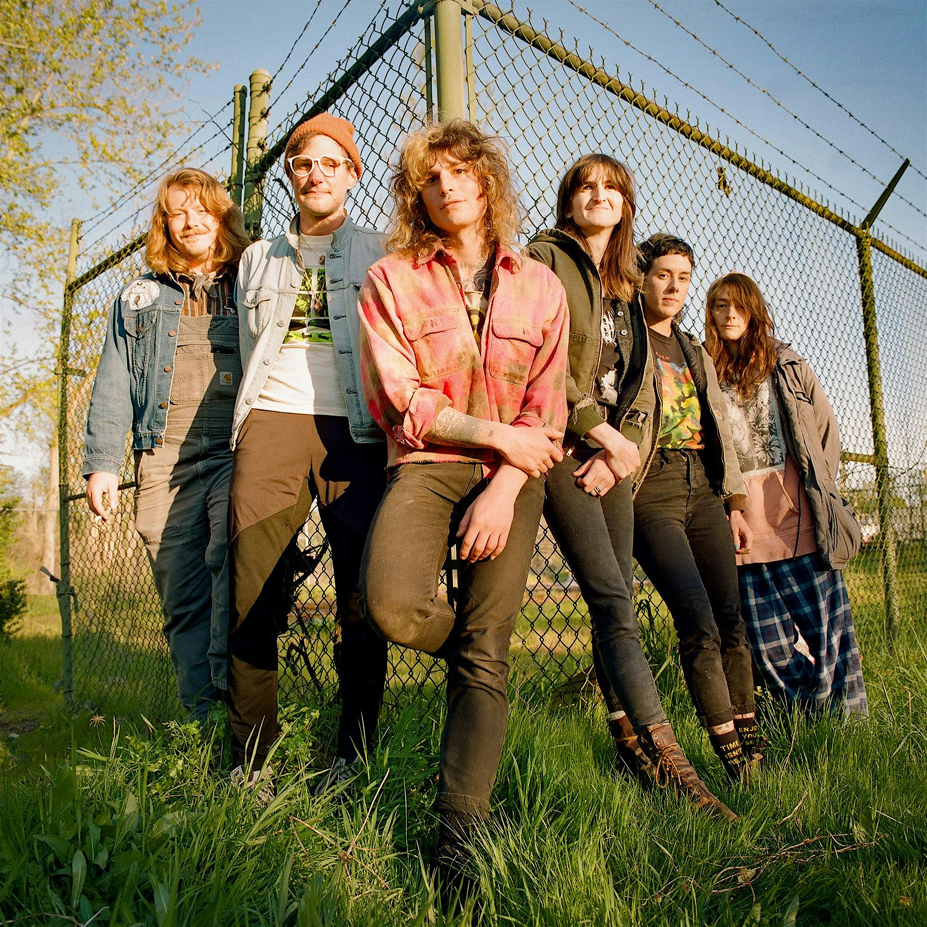 PIGEON PIT / WALTER MITTY & HIS MAKESHIFT ORCHESTRA / DOG BEERZ at Healer at Healer – Indianapolis, IN