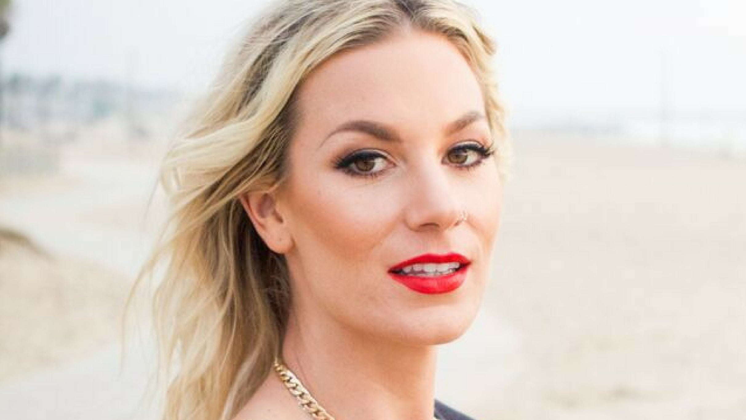 Netflix Is A Joke Presents: Jessimae Peluso at The Crow – Santa Monica, CA